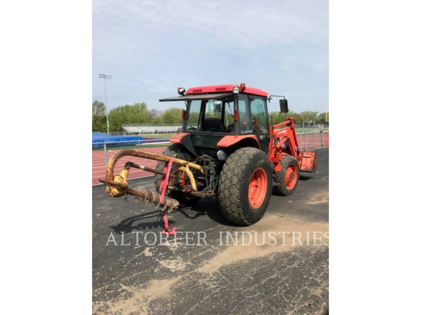 2000 Kubota SVL-75 2 Skid Steer Loader