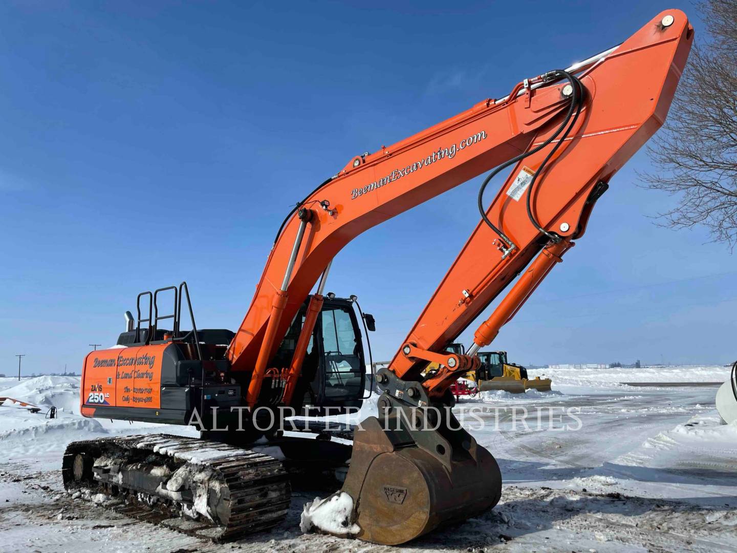 2019 Hitachi ZX250LC-6N Excavator