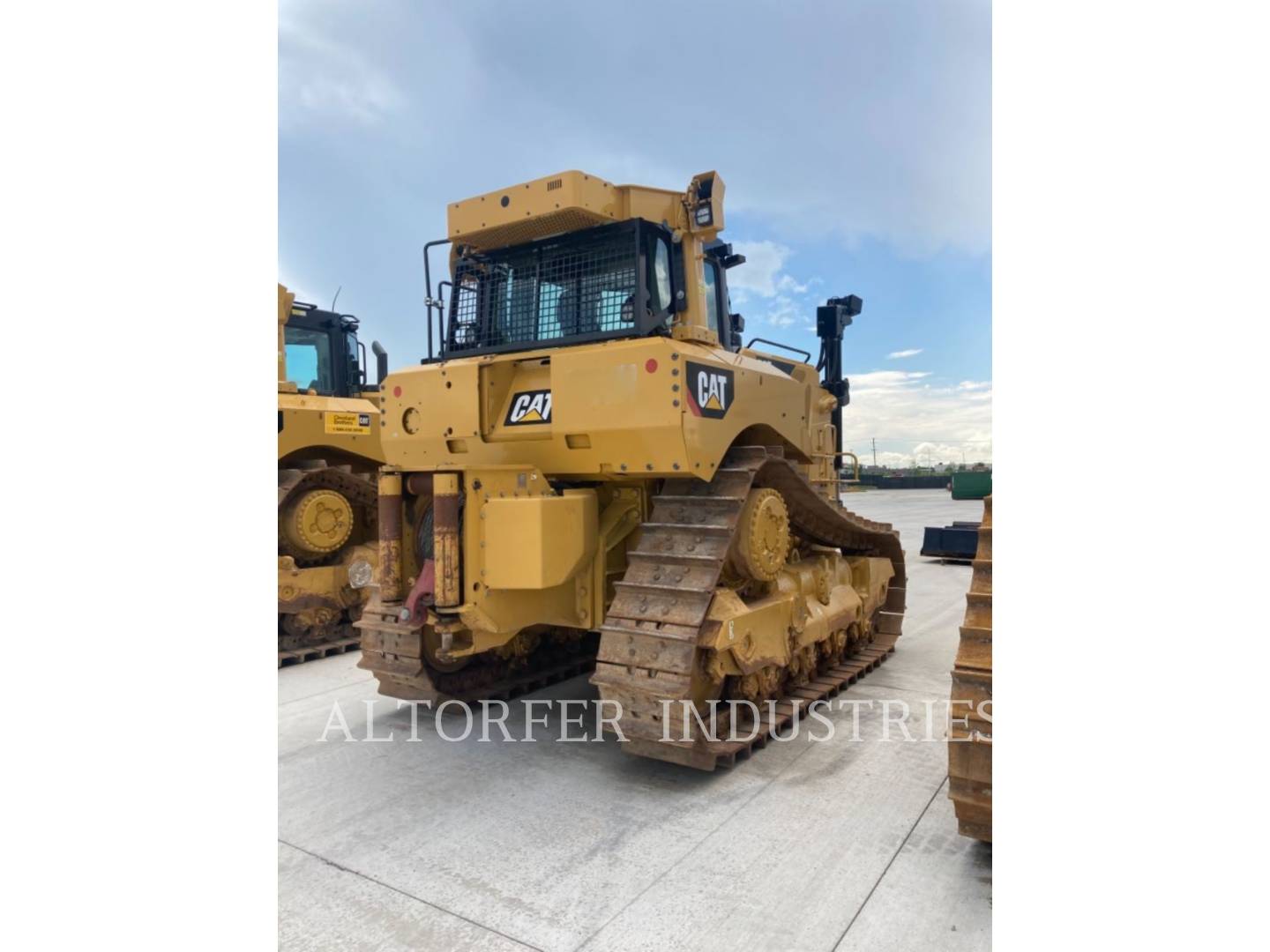 2017 Caterpillar D8T W Dozer