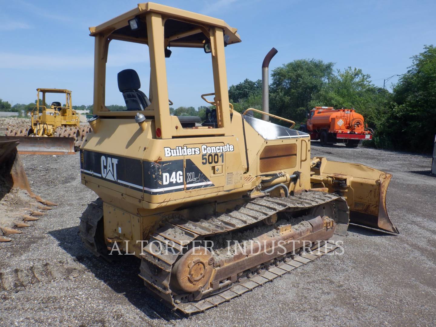 2002 Caterpillar D4G Dozer