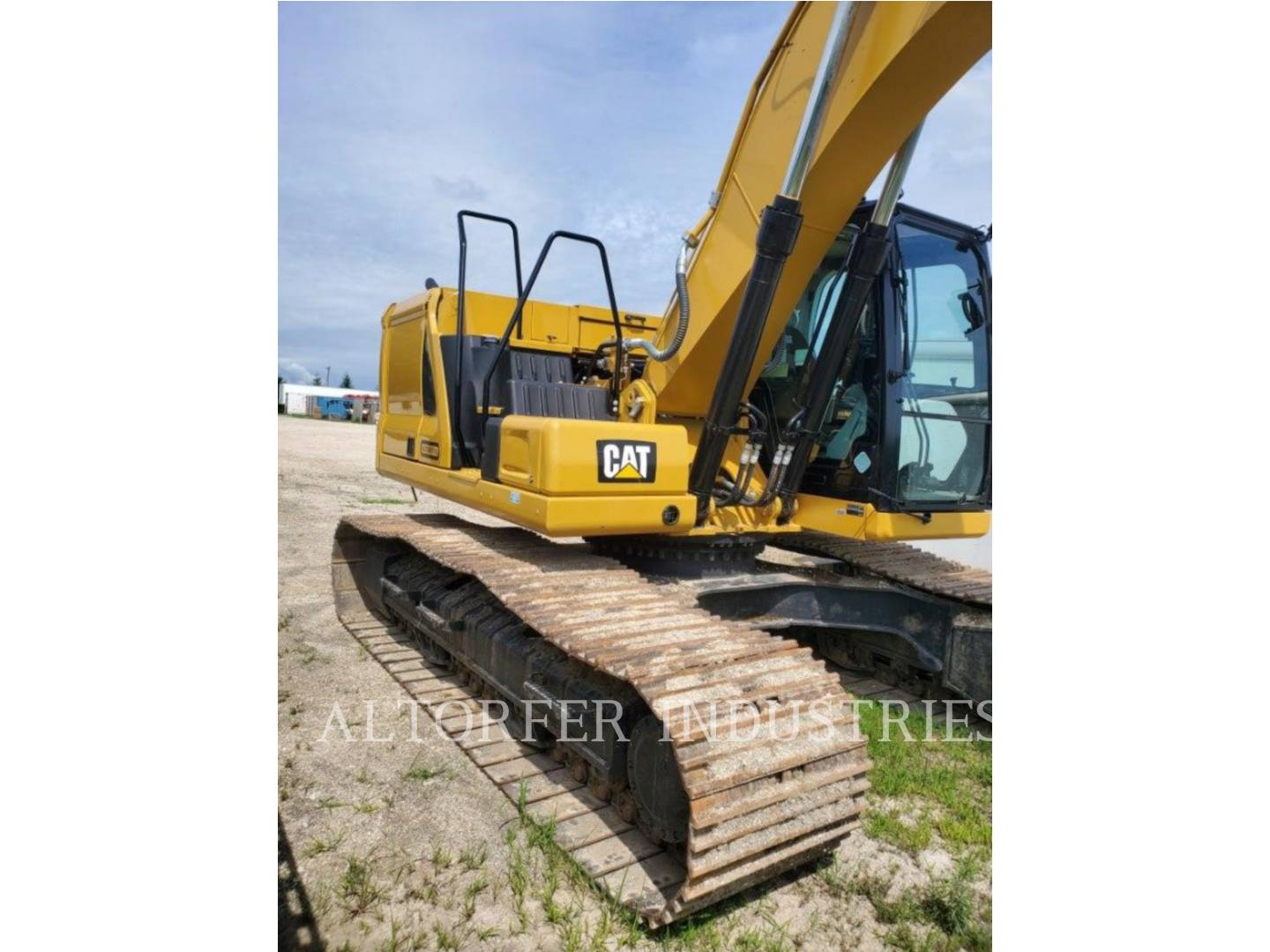 2019 Caterpillar 323-07 TH Excavator