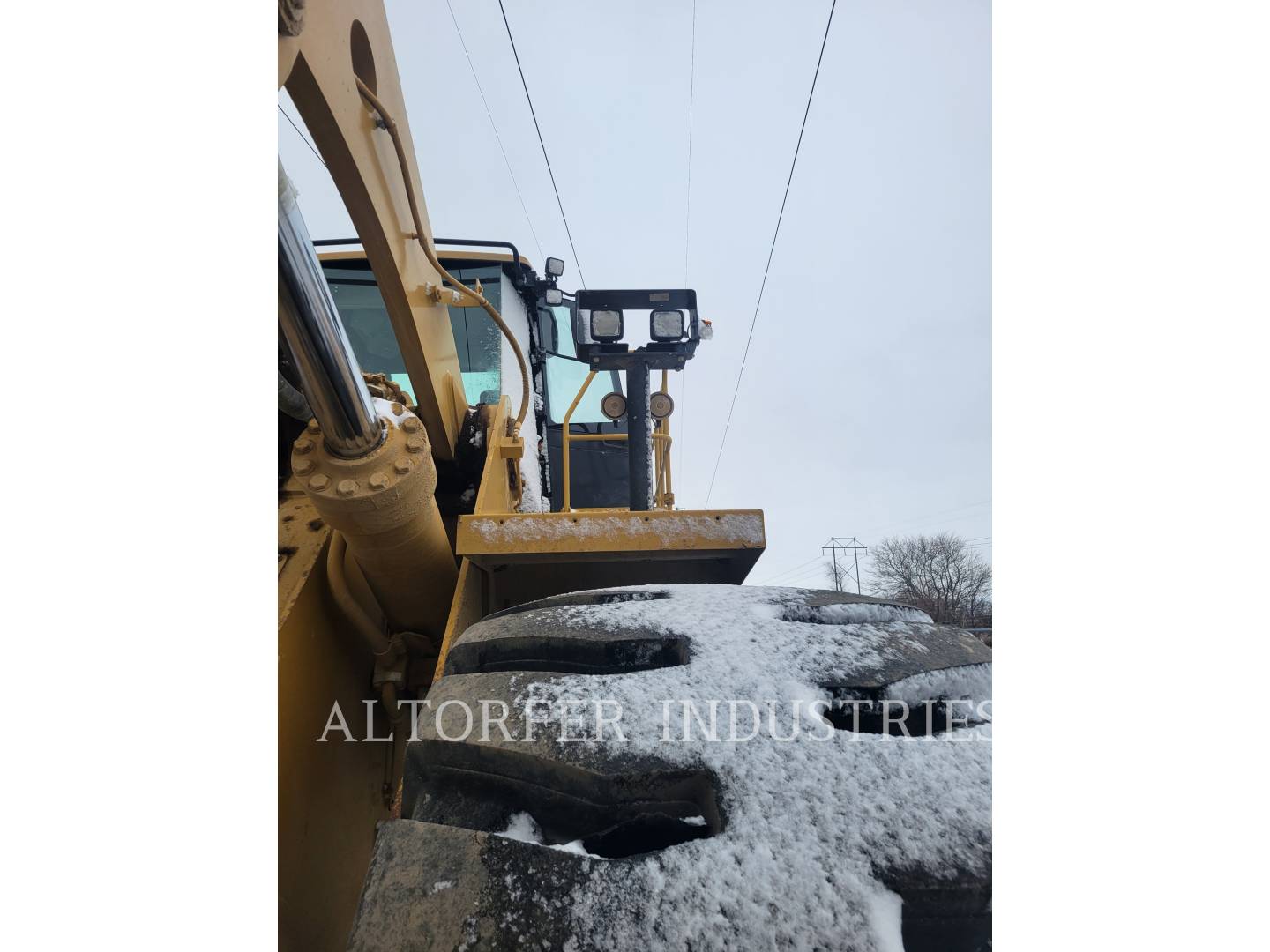 2014 Caterpillar 988K Wheel Loader