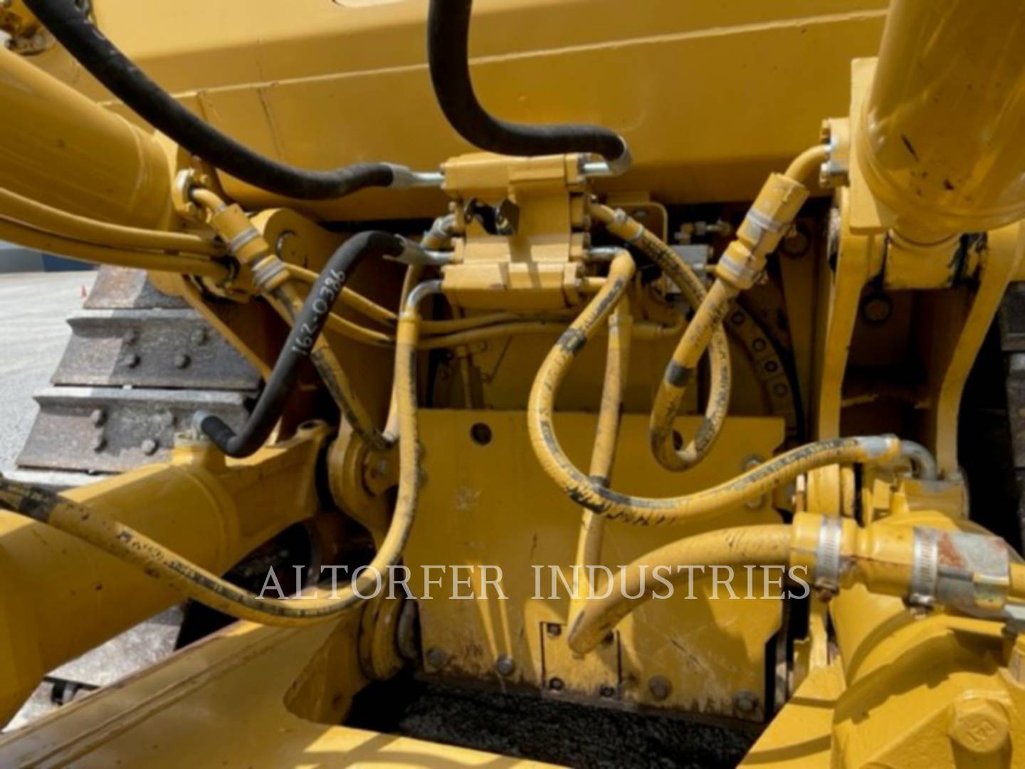 2013 Caterpillar D8T R Dozer