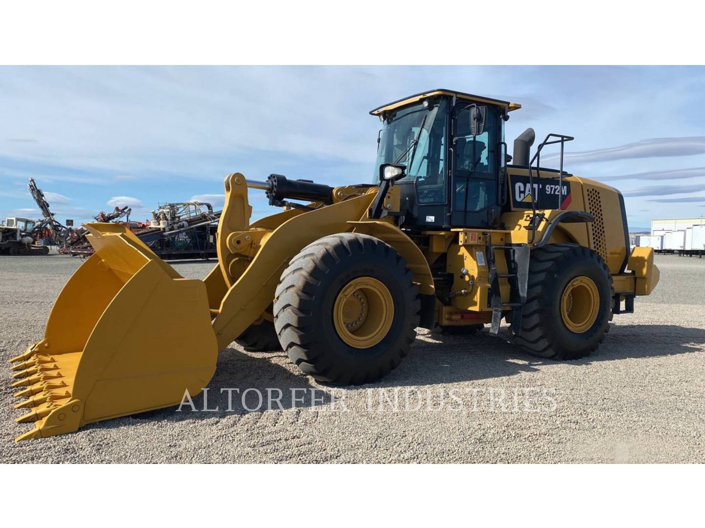 2015 Caterpillar 972M Wheel Loader