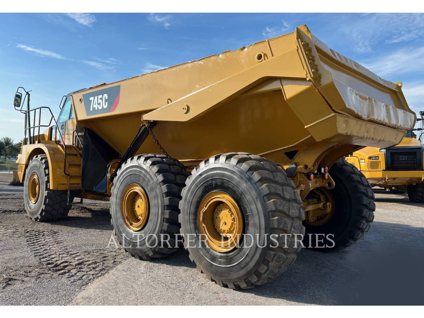 2017 Caterpillar 745C Articulated Truck