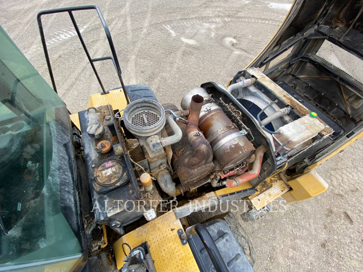 2019 Caterpillar 972M Wheel Loader