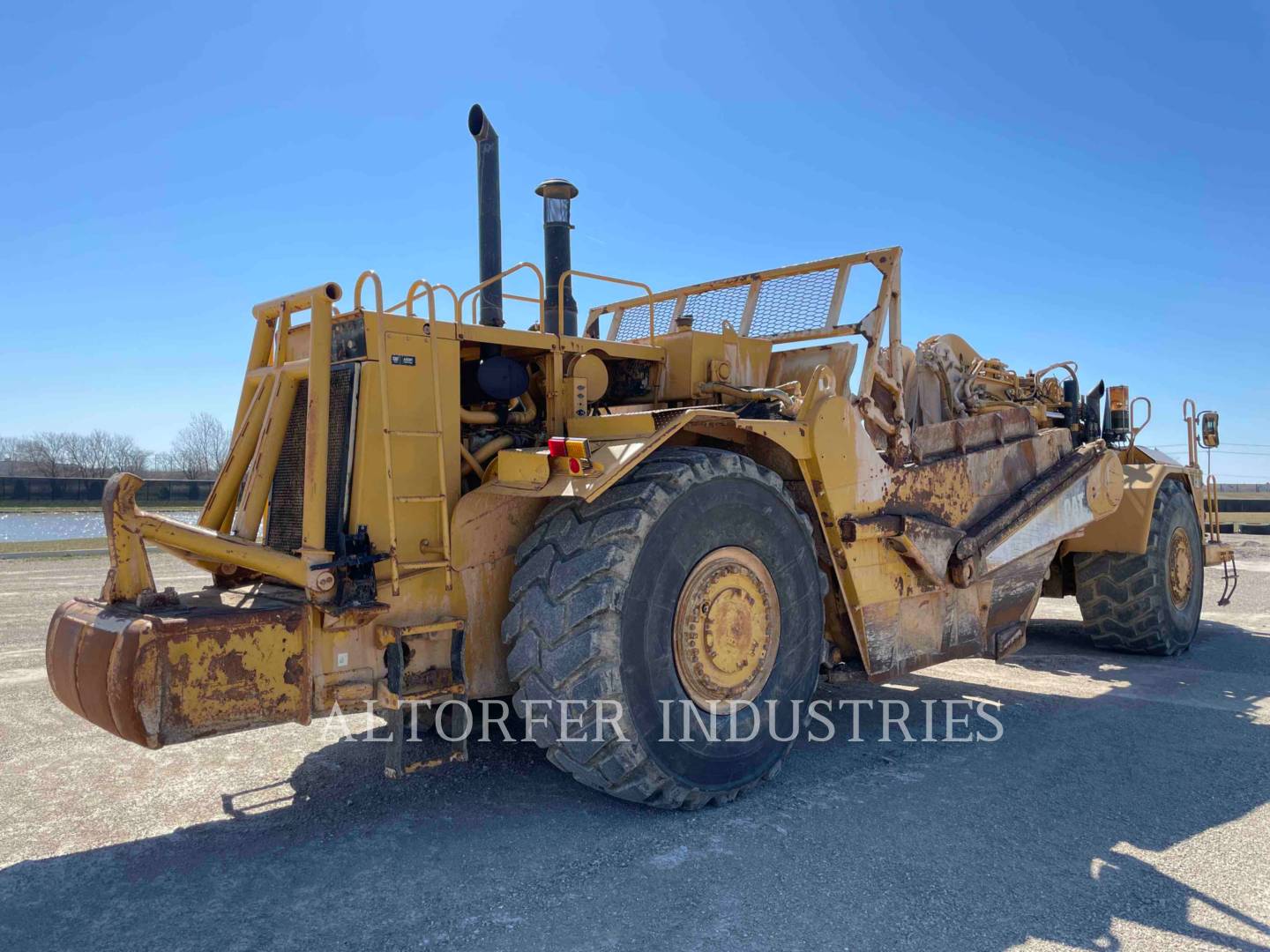 2006 Caterpillar 627G Wheel Tractor