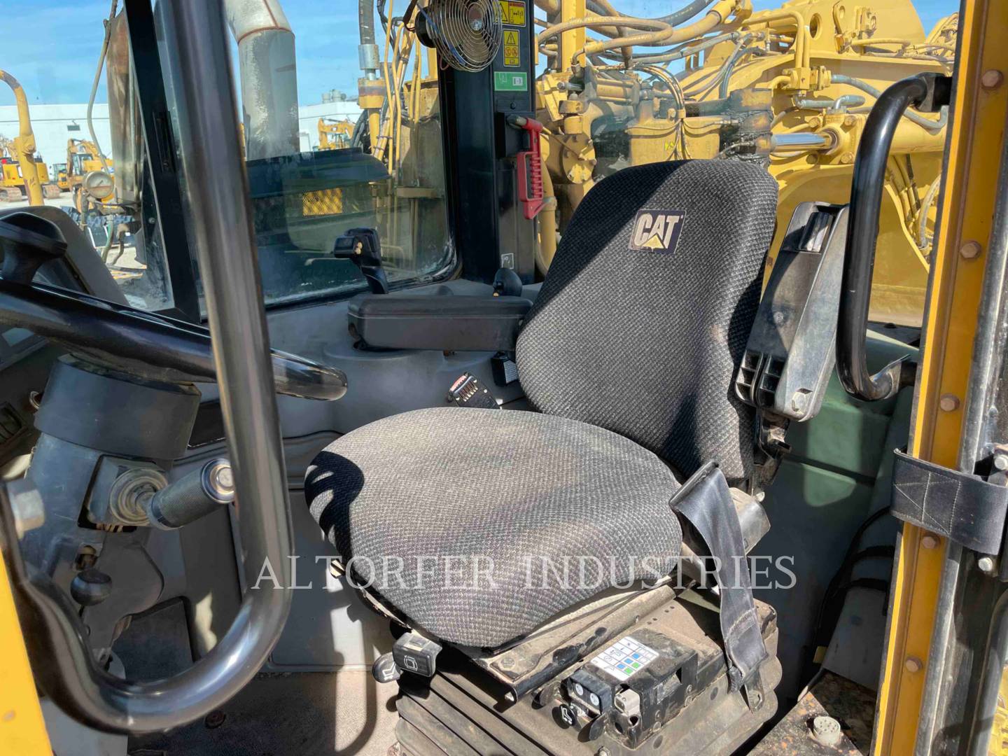 2006 Caterpillar 627G Wheel Tractor