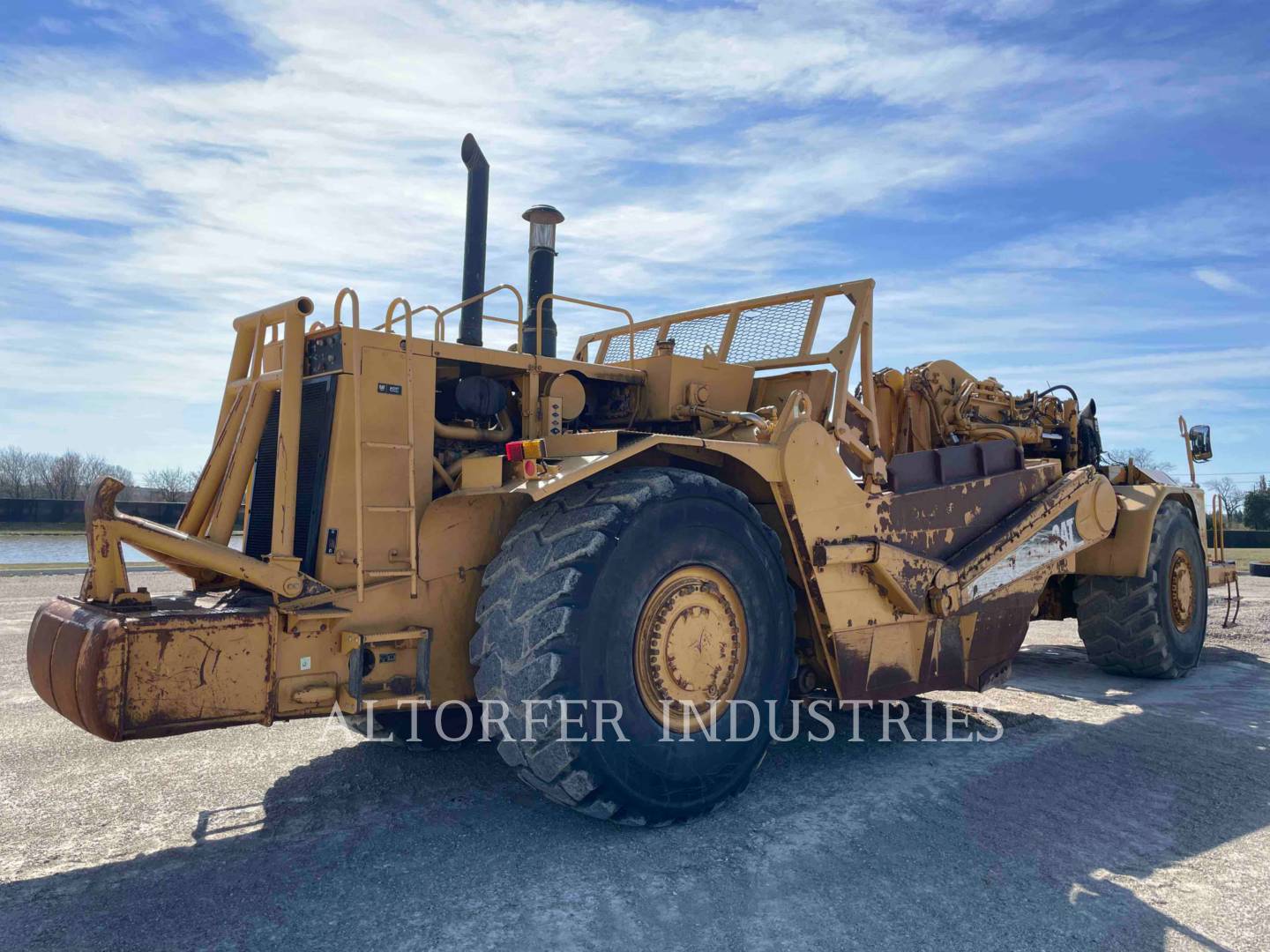 2006 Caterpillar 627G Wheel Tractor