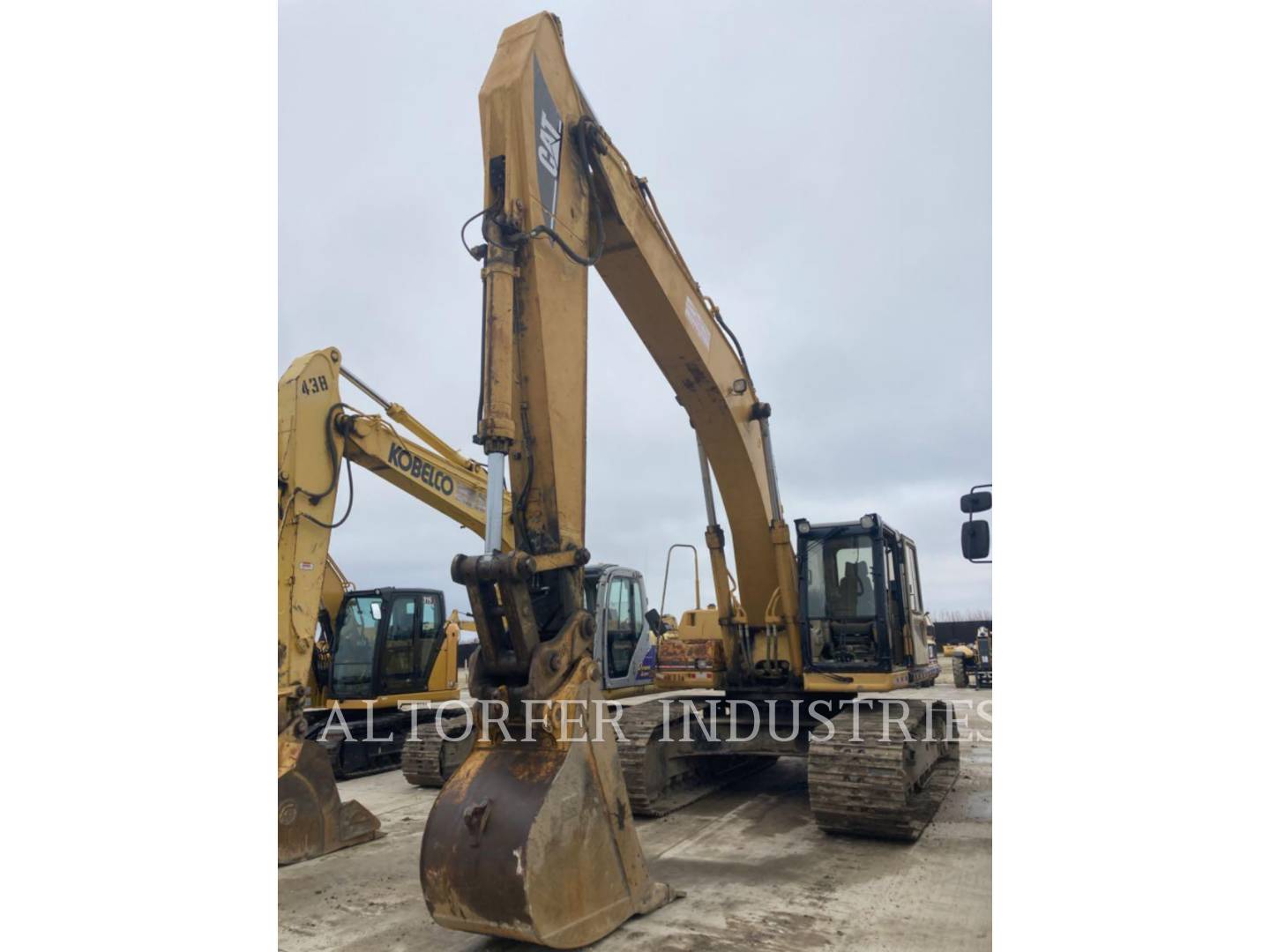 1997 Caterpillar 330BL Excavator