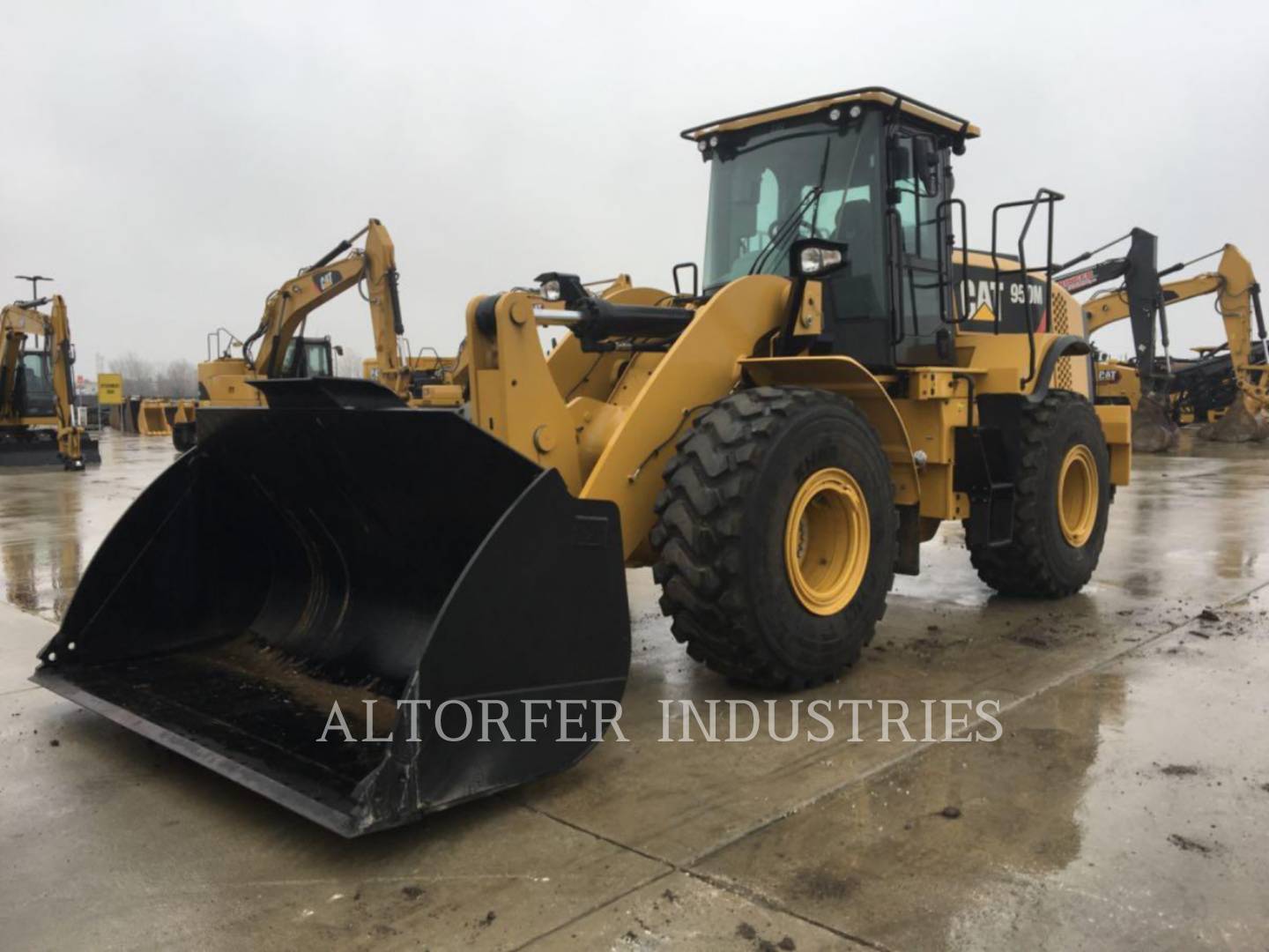 2016 Caterpillar 950M Wheel Loader