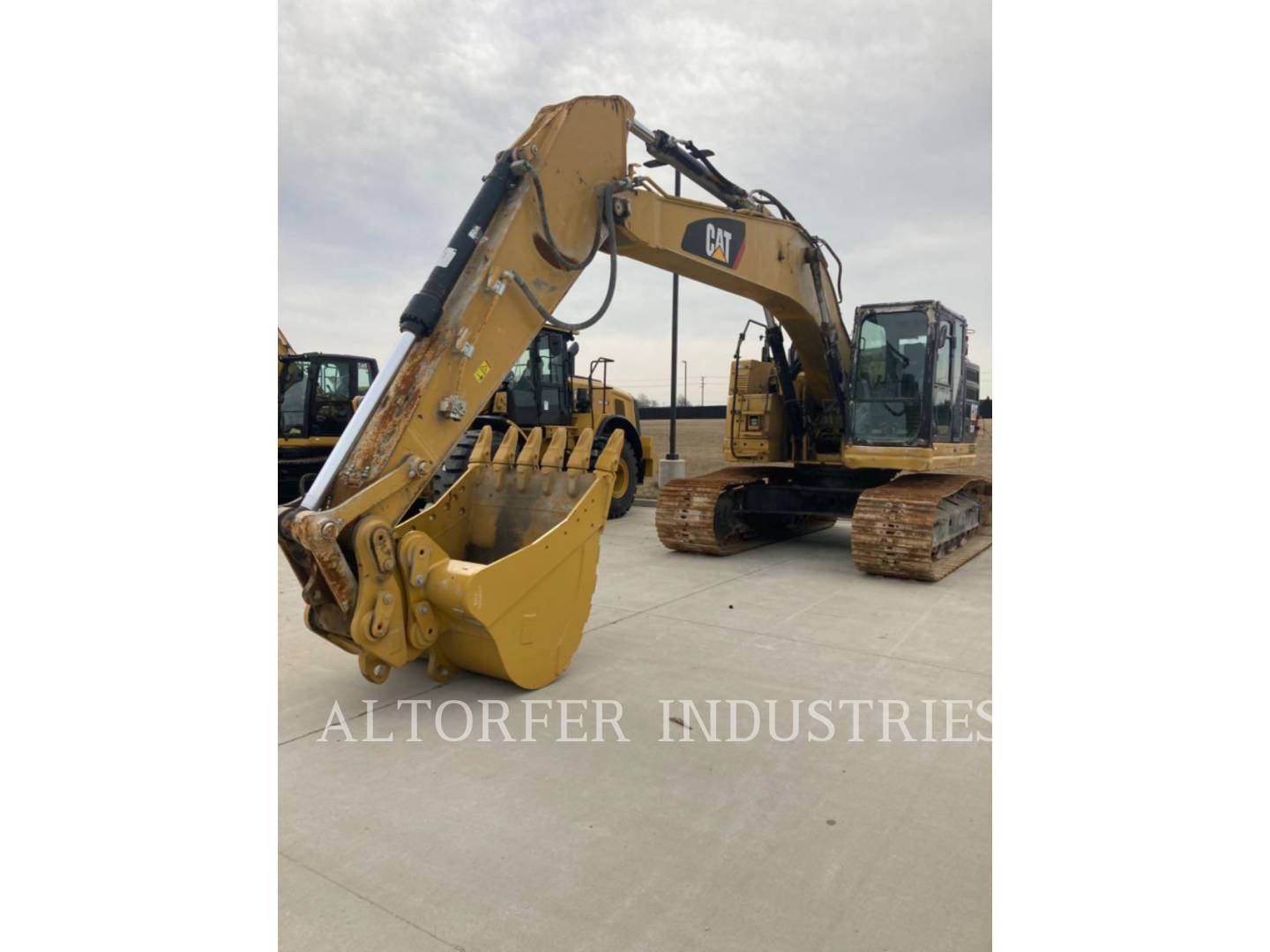 2020 Caterpillar 335F LCR Excavator