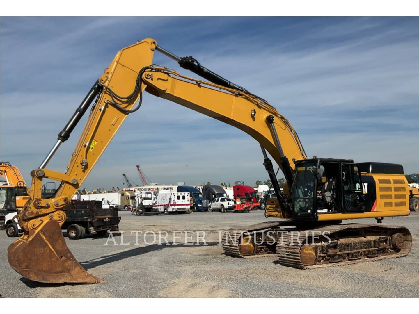 2017 Caterpillar 349F Excavator