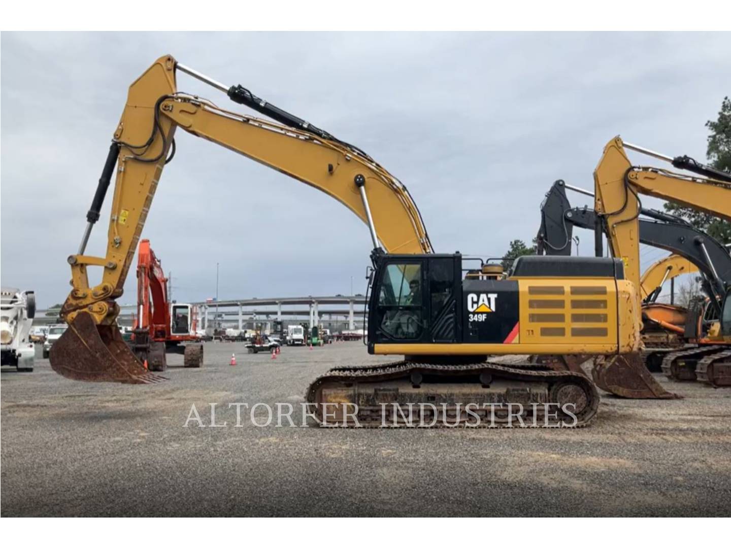 2017 Caterpillar 349F Excavator