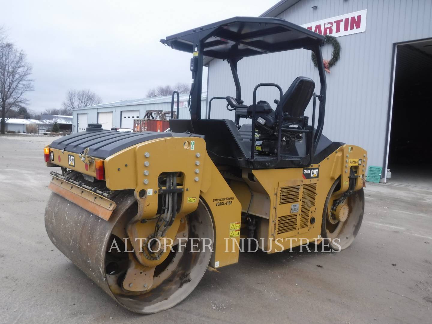 2017 Caterpillar CB54B Vibratory Double