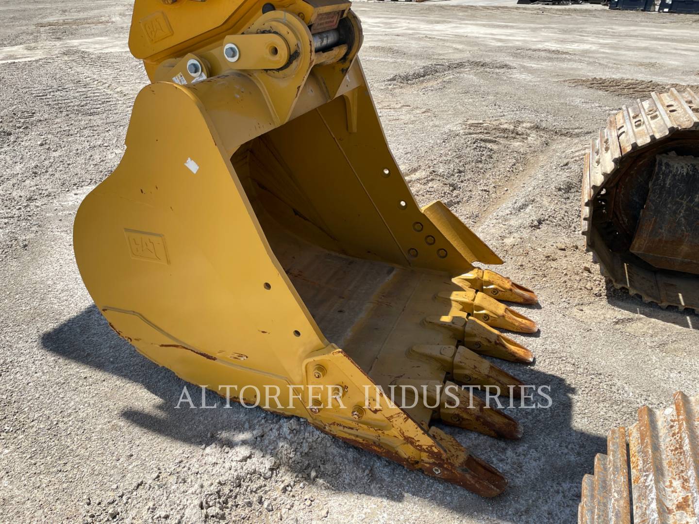 2020 Caterpillar 335F LCR Excavator