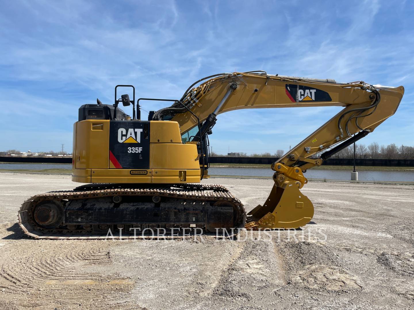 2020 Caterpillar 335F LCR Excavator