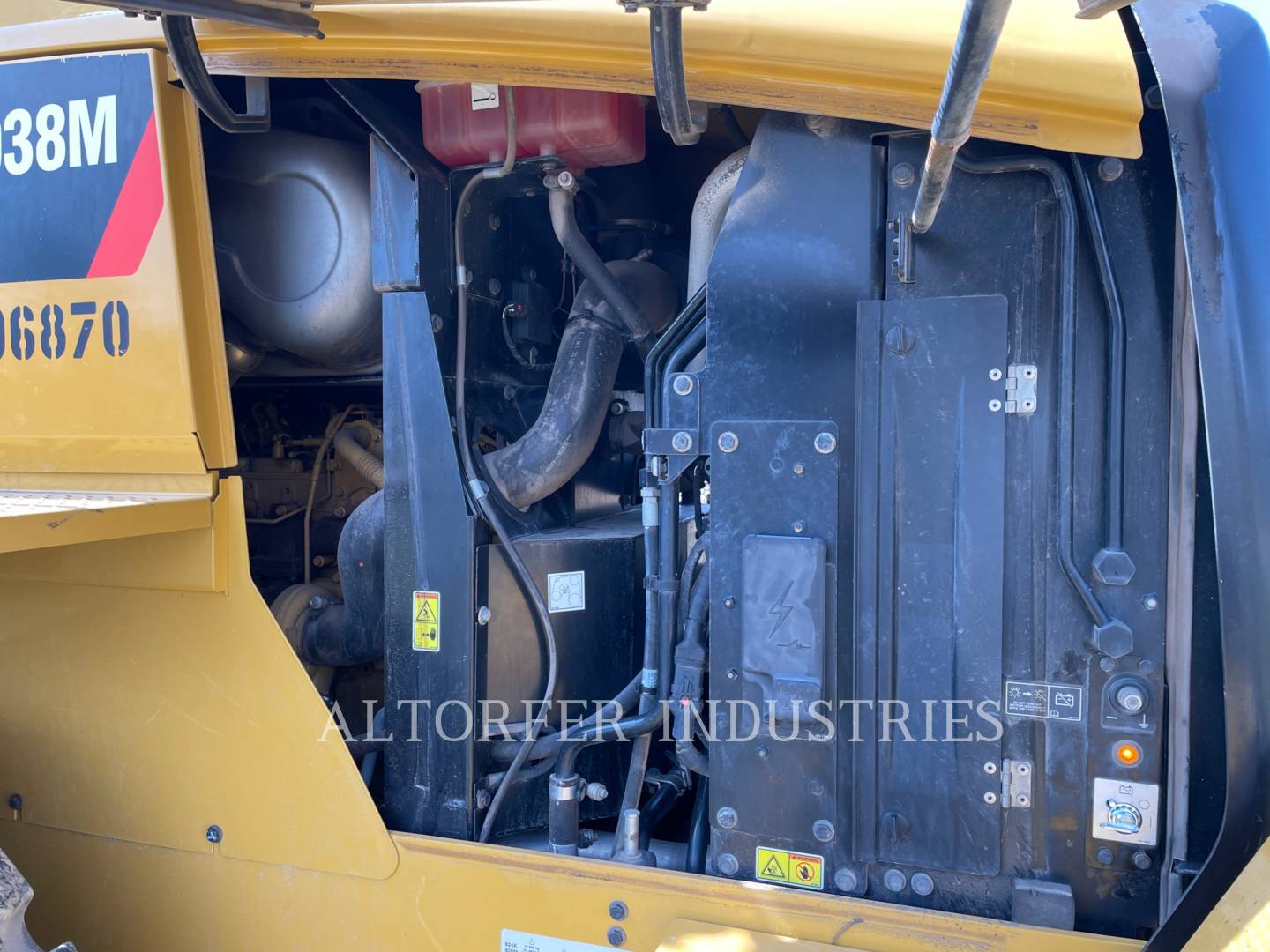 2019 Caterpillar 938M Wheel Loader