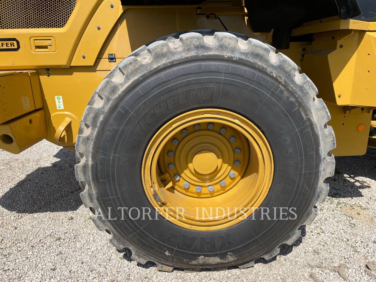 2019 Caterpillar 938M Wheel Loader