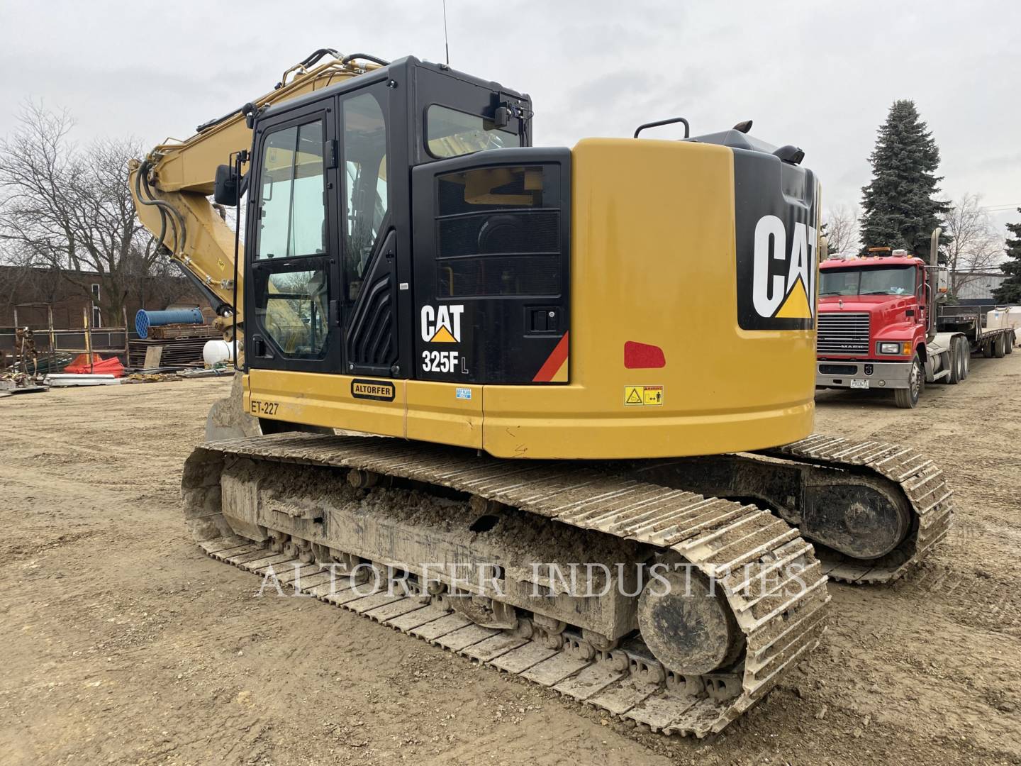 2019 Caterpillar 325FLCR Excavator