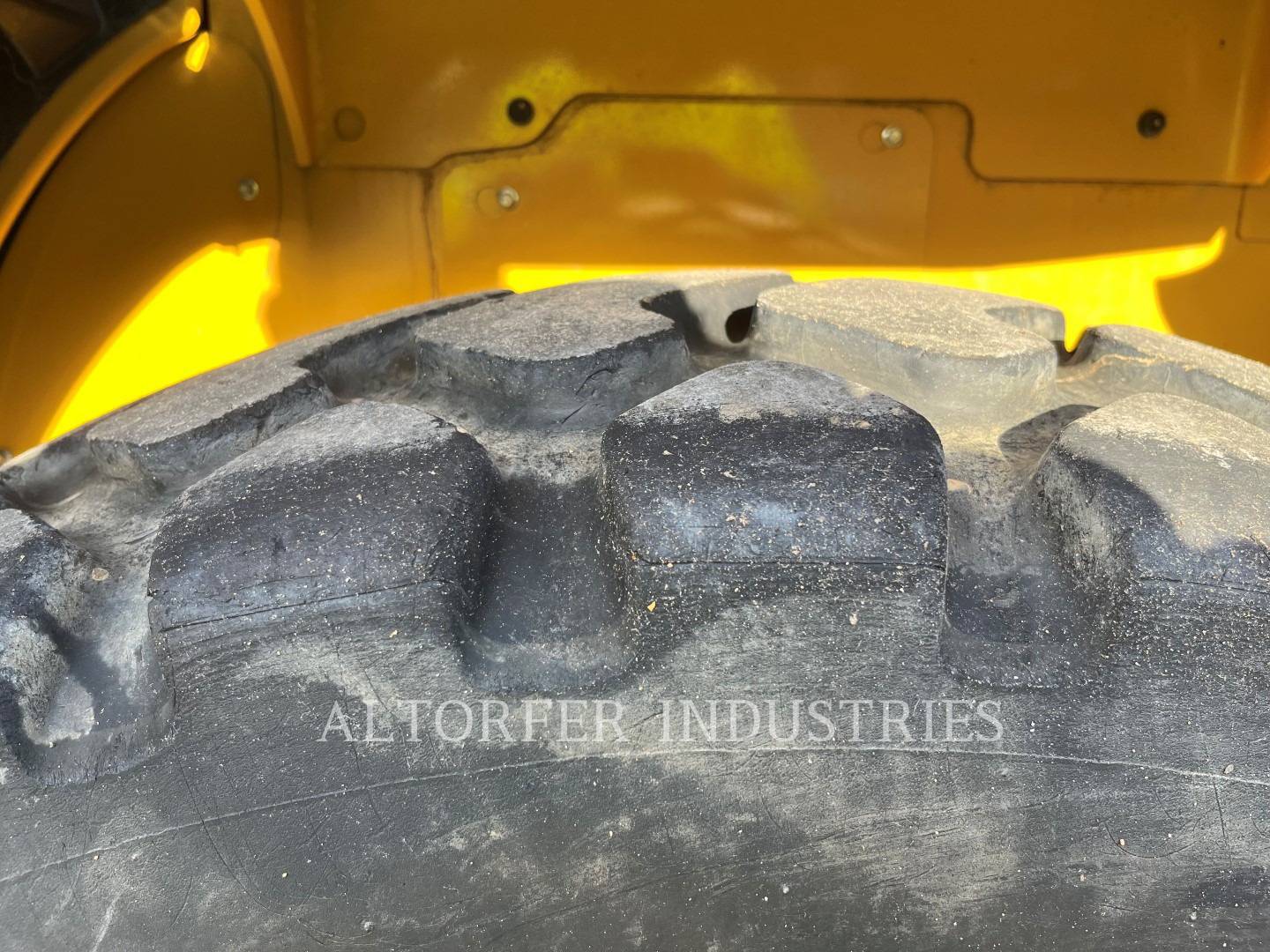 2017 Caterpillar 914M Wheel Loader