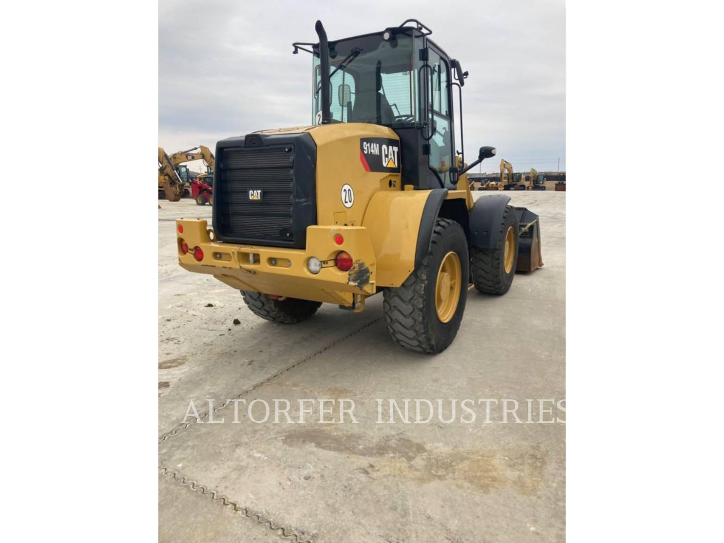 2017 Caterpillar 914M Wheel Loader