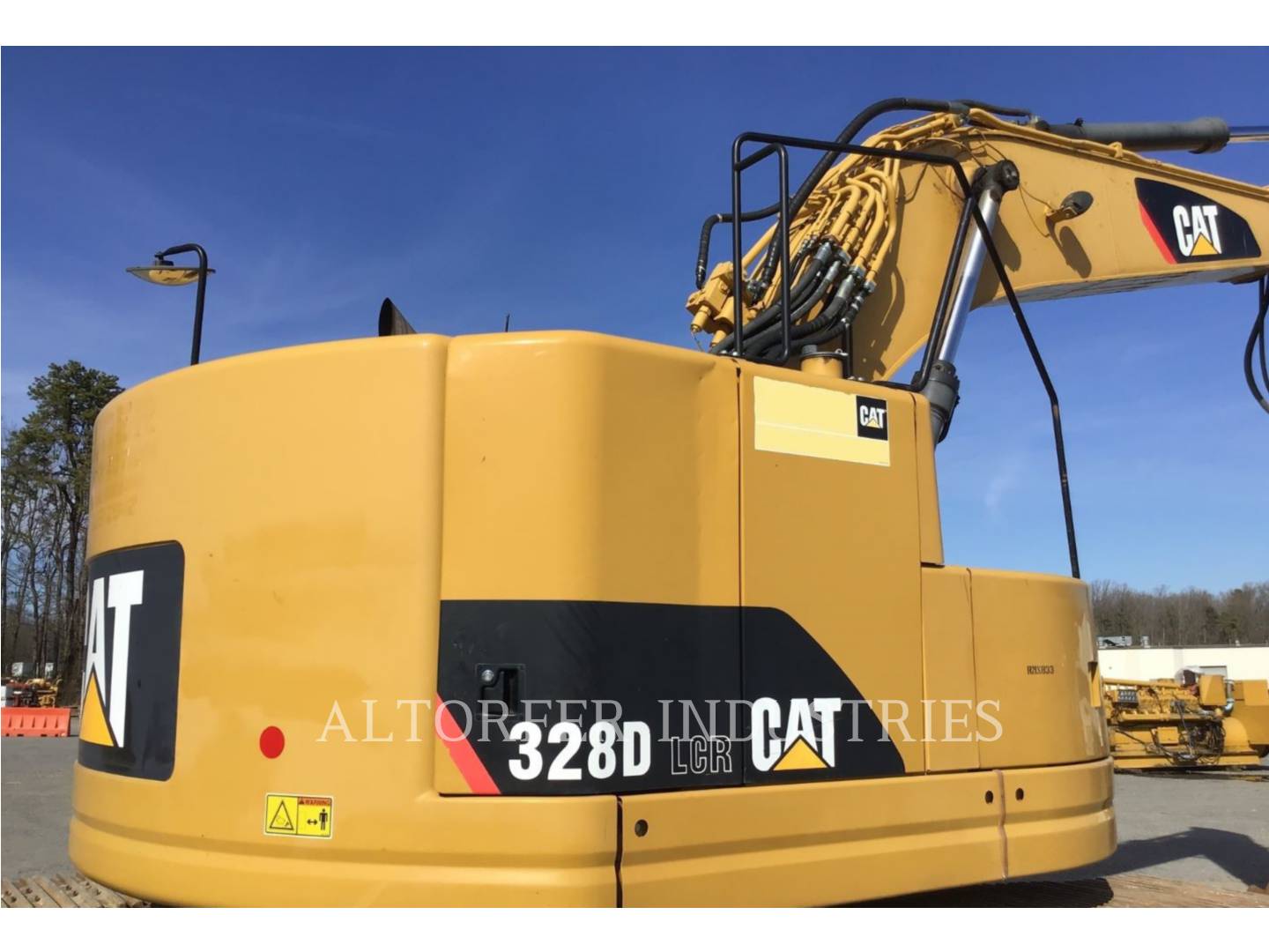 2014 Caterpillar 328DL CR Excavator