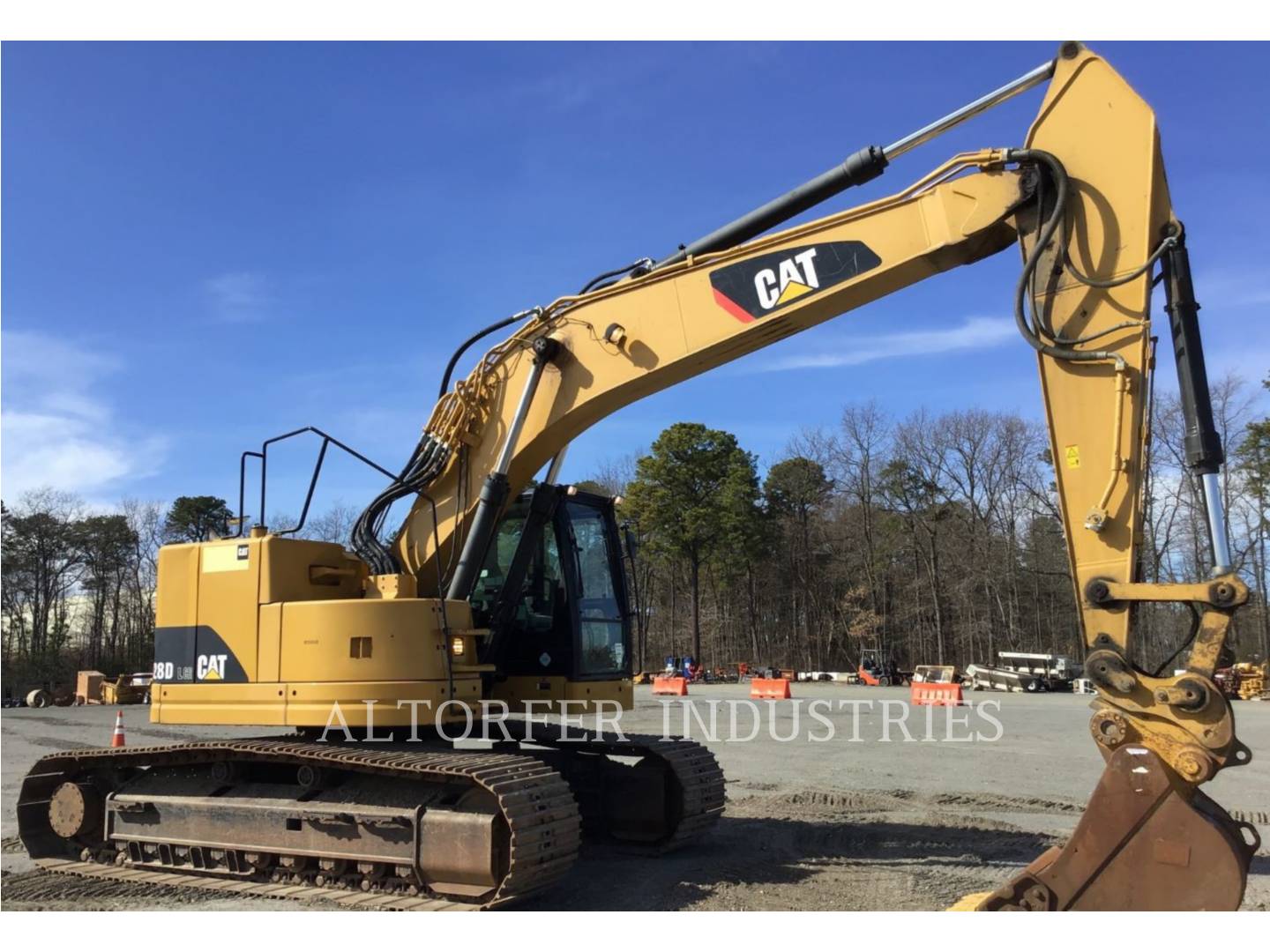 2014 Caterpillar 328DL CR Excavator