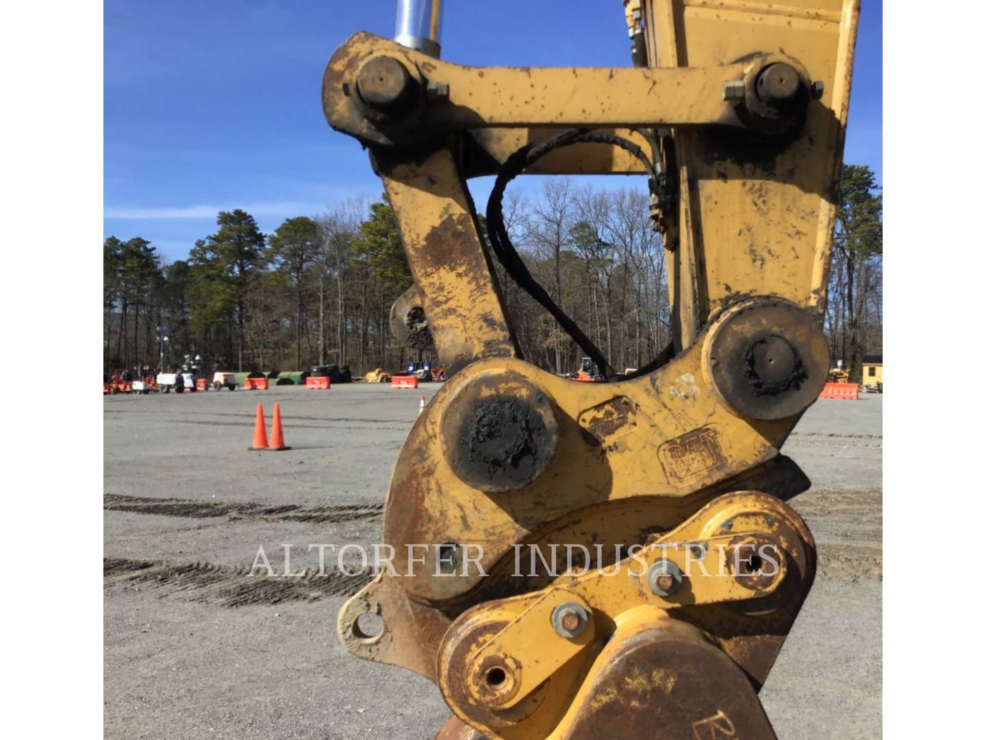 2014 Caterpillar 328DL CR Excavator