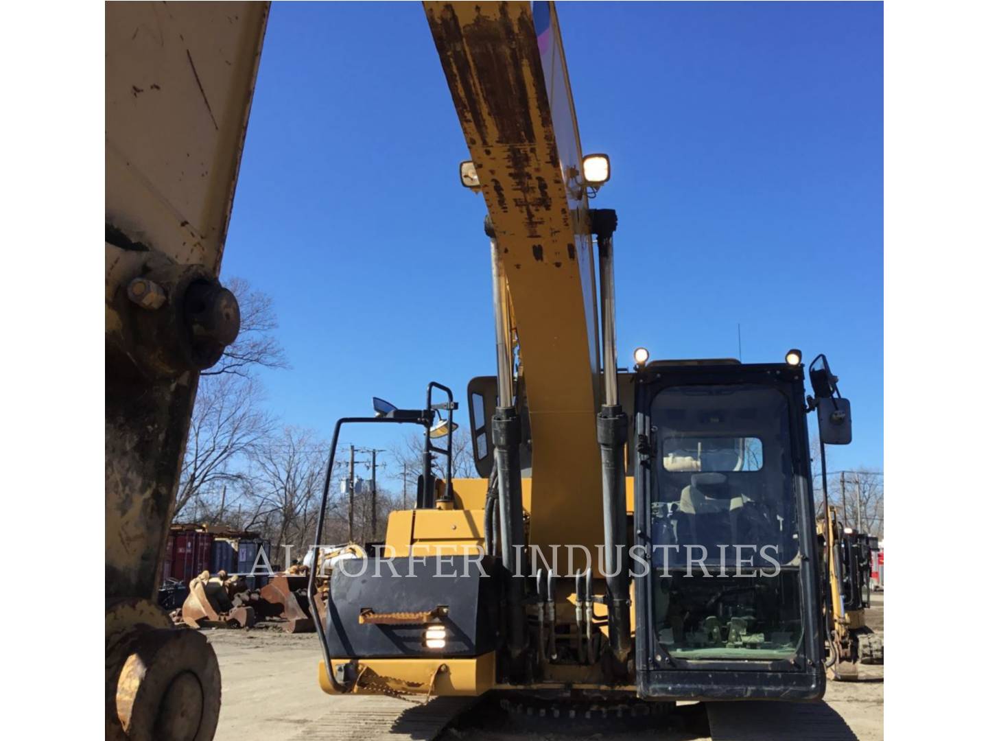 2016 Caterpillar 320EL RR Excavator