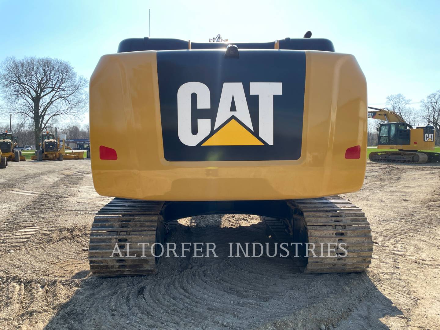 2016 Caterpillar 320FL Excavator