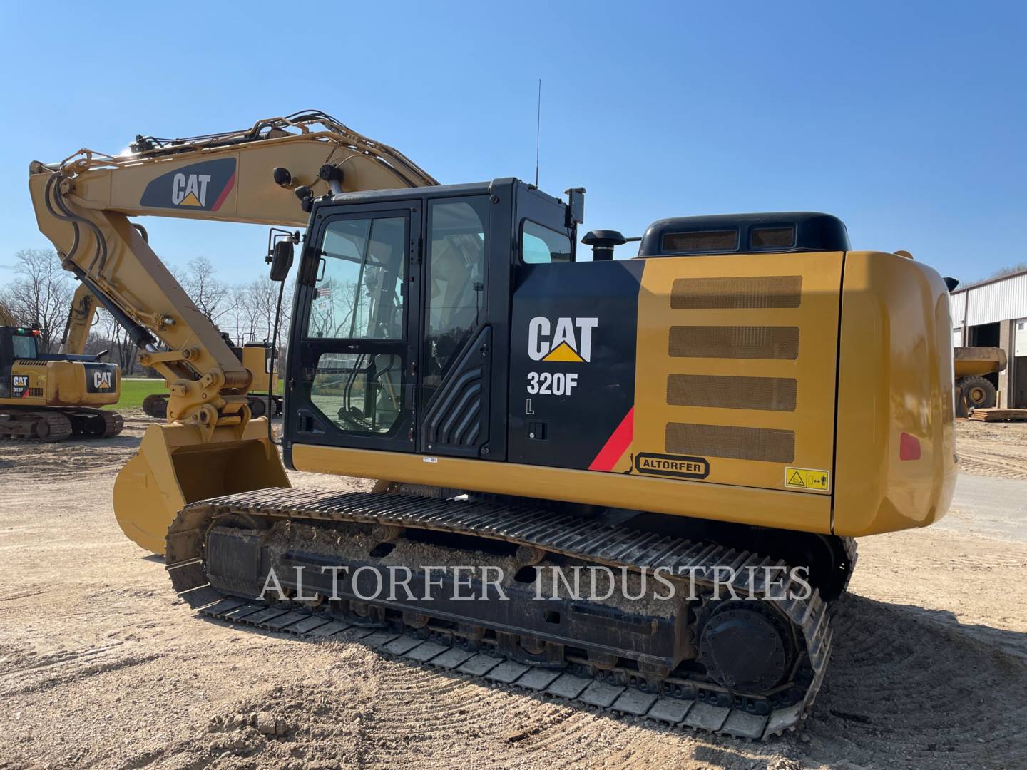 2016 Caterpillar 320FL Excavator