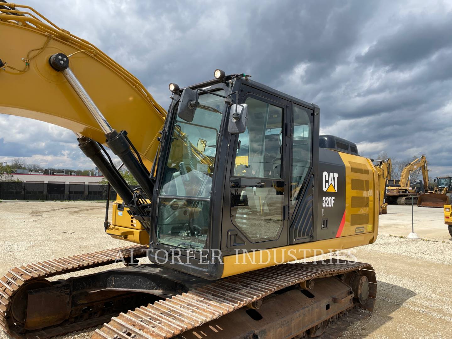 2017 Caterpillar 320FL Excavator