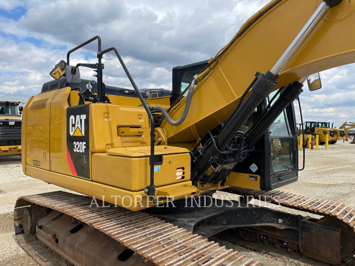 2017 Caterpillar 320FL Excavator