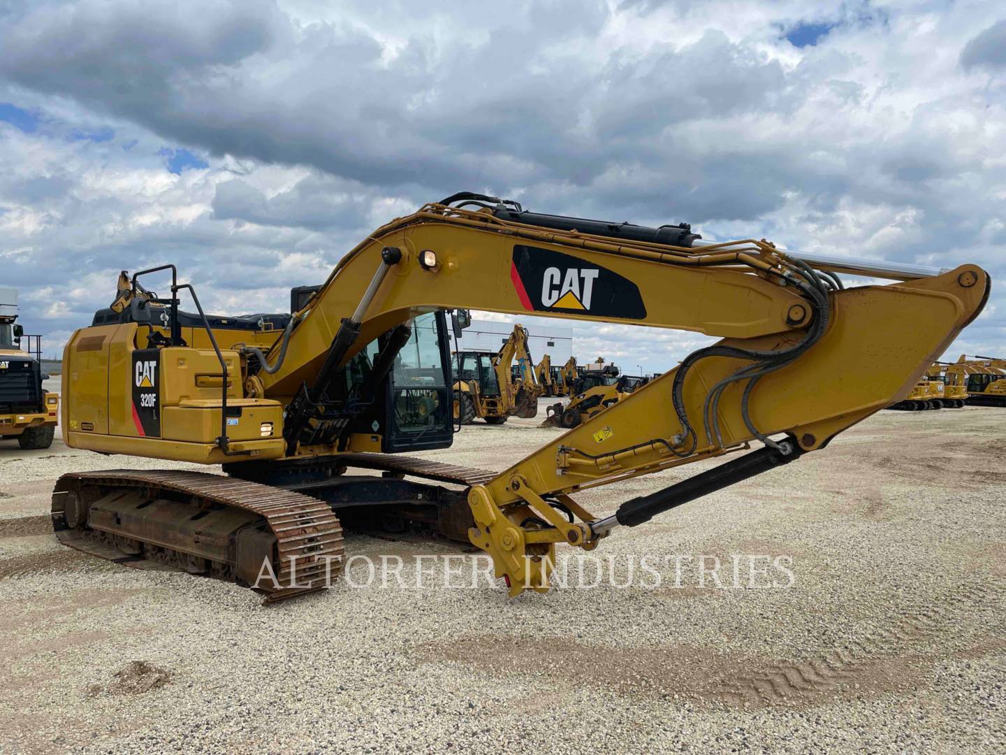 2017 Caterpillar 320FL Excavator