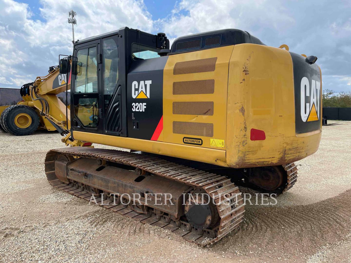 2017 Caterpillar 320FL Excavator