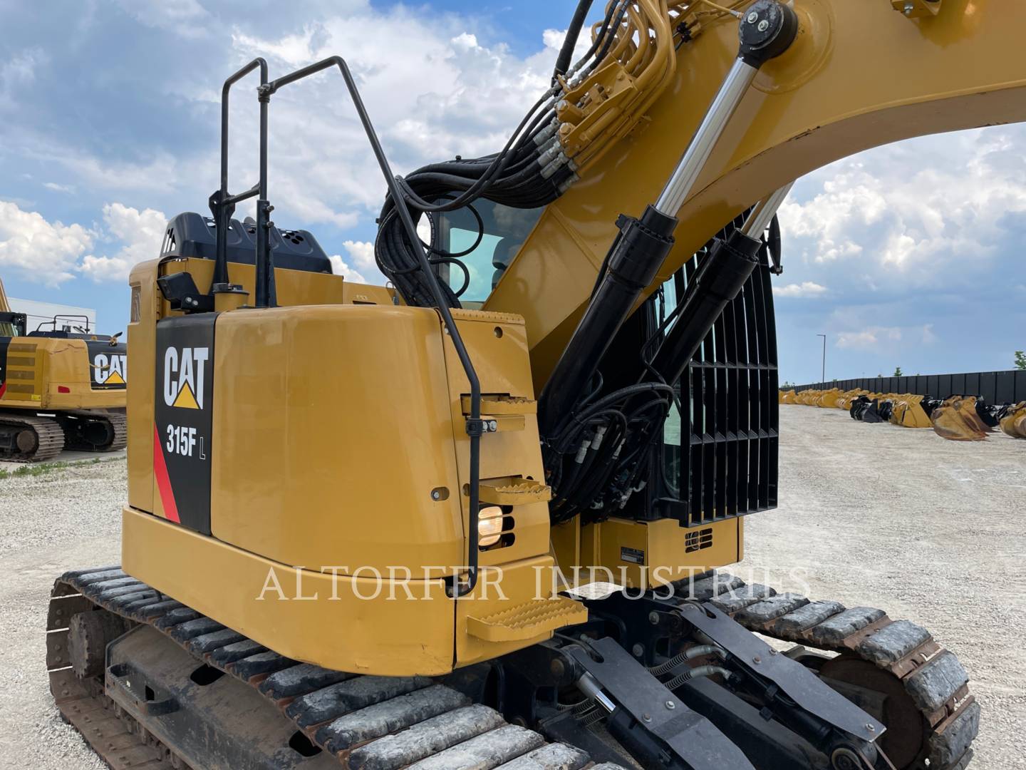 2016 Caterpillar 315FL CR Excavator