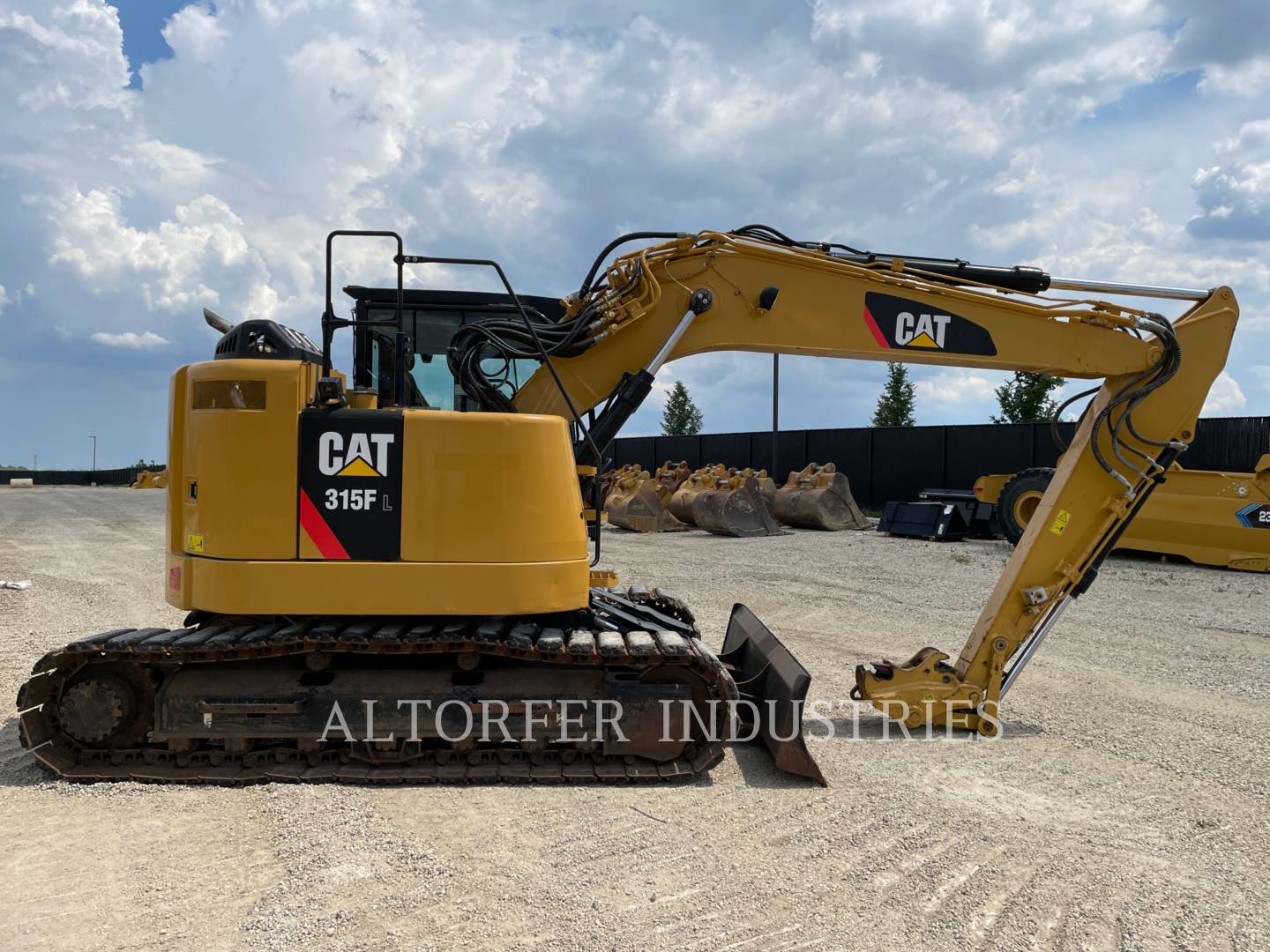 2016 Caterpillar 315FL CR Excavator