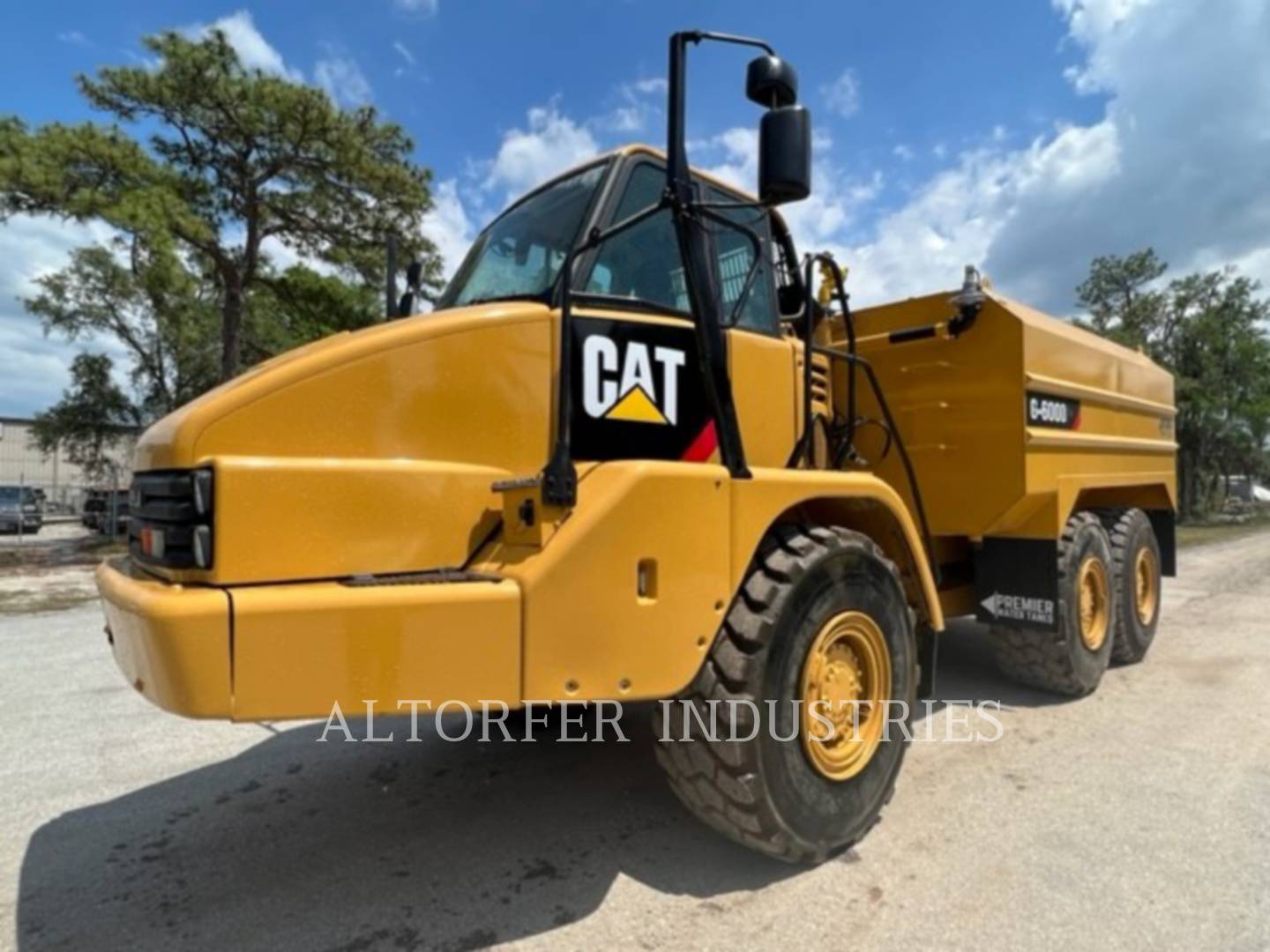 2014 Caterpillar 725 WT Articulated Truck