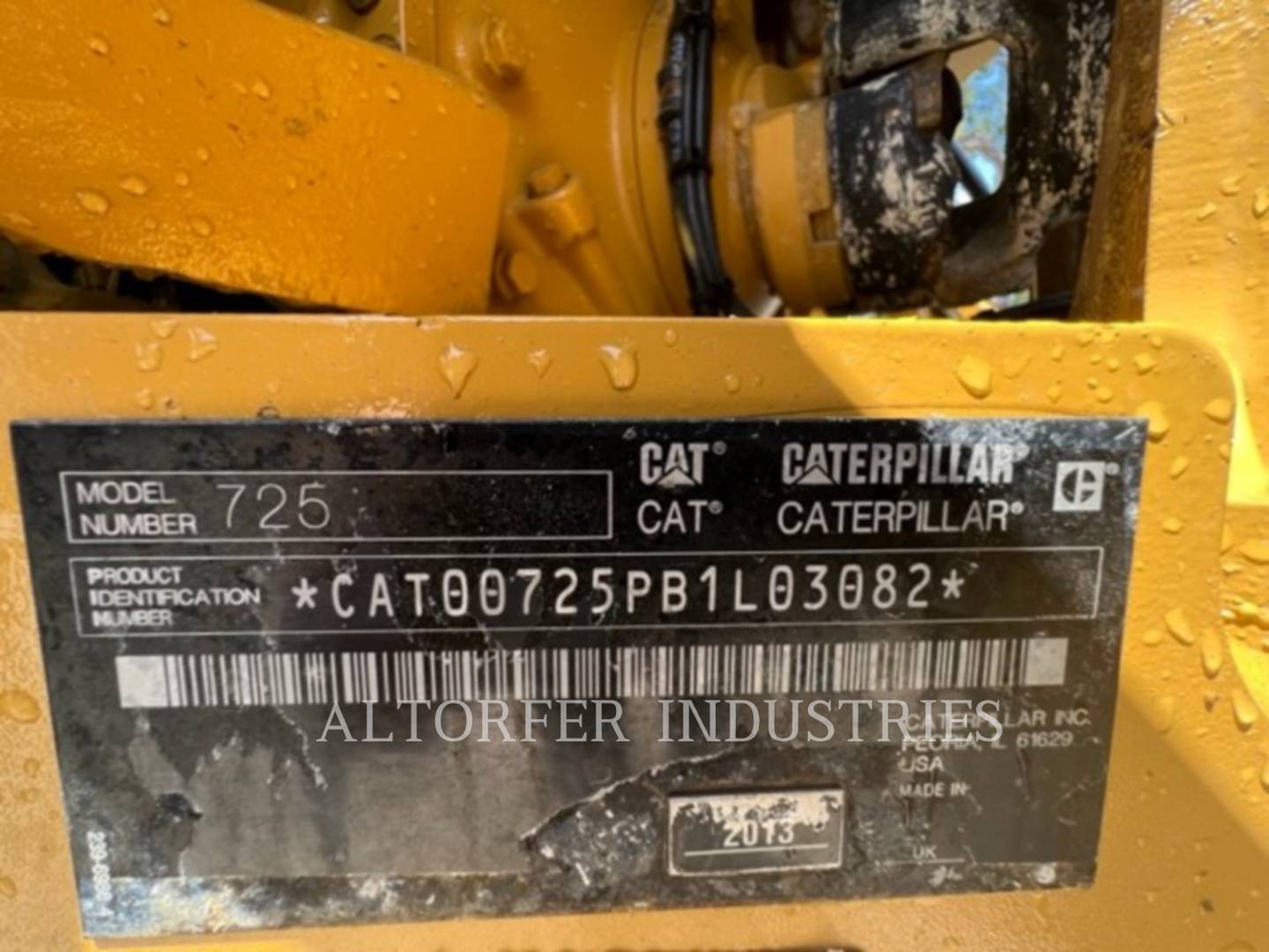 2014 Caterpillar 725 WT Articulated Truck