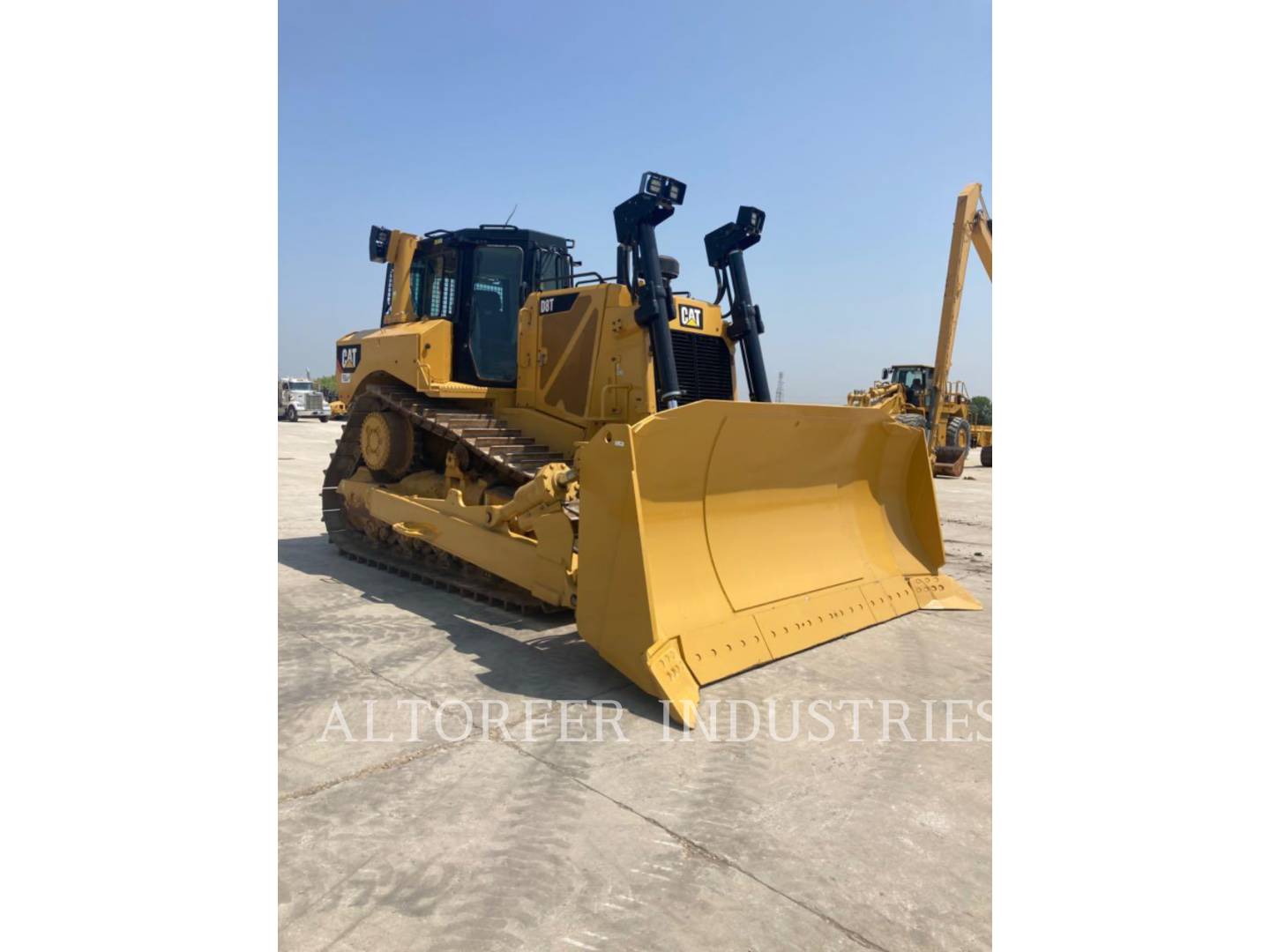 2018 Caterpillar D8T W Dozer