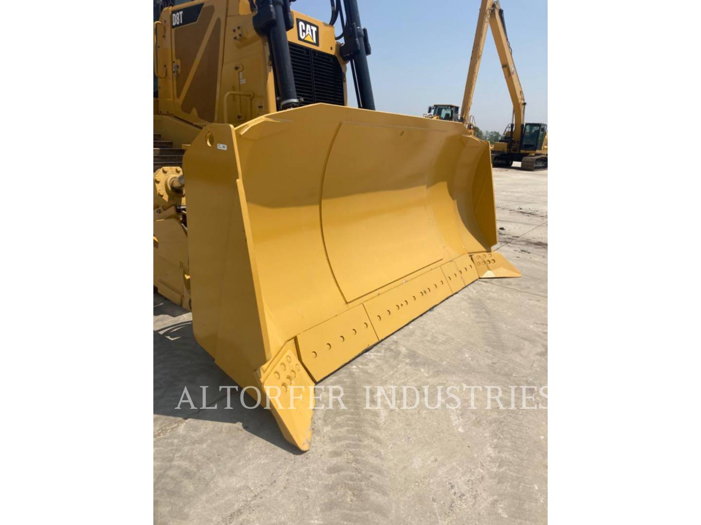 2018 Caterpillar D8T W Dozer