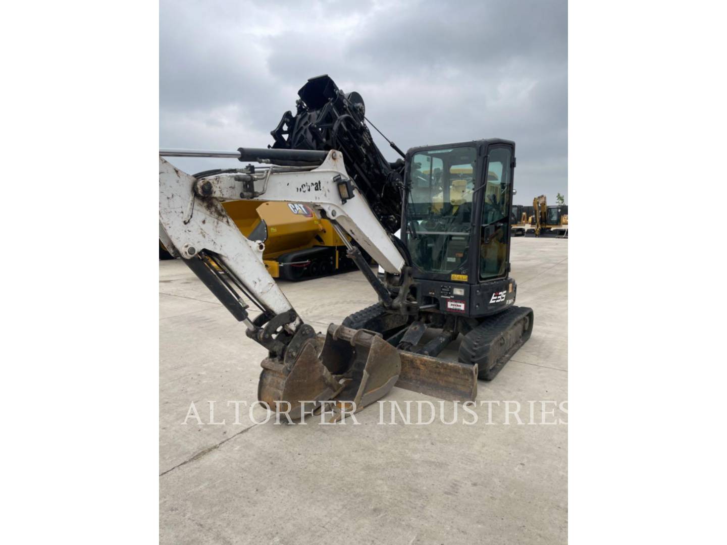 2020 Bobcat E35I Excavator