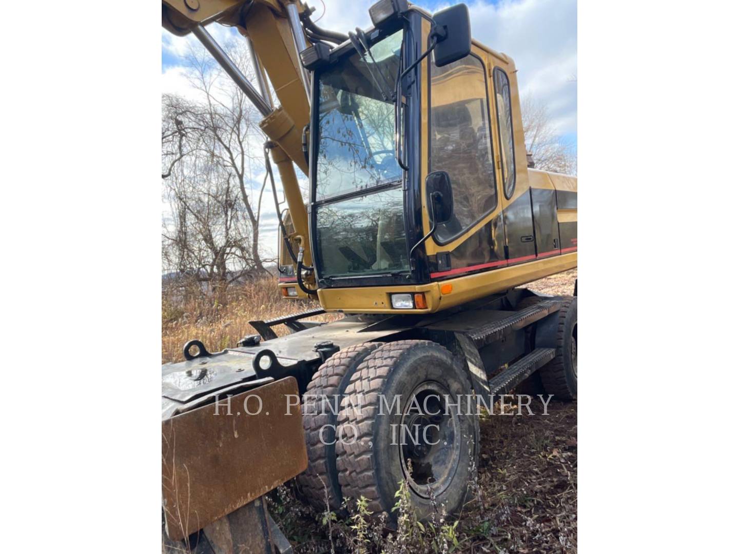 1999 Caterpillar M318 Excavator