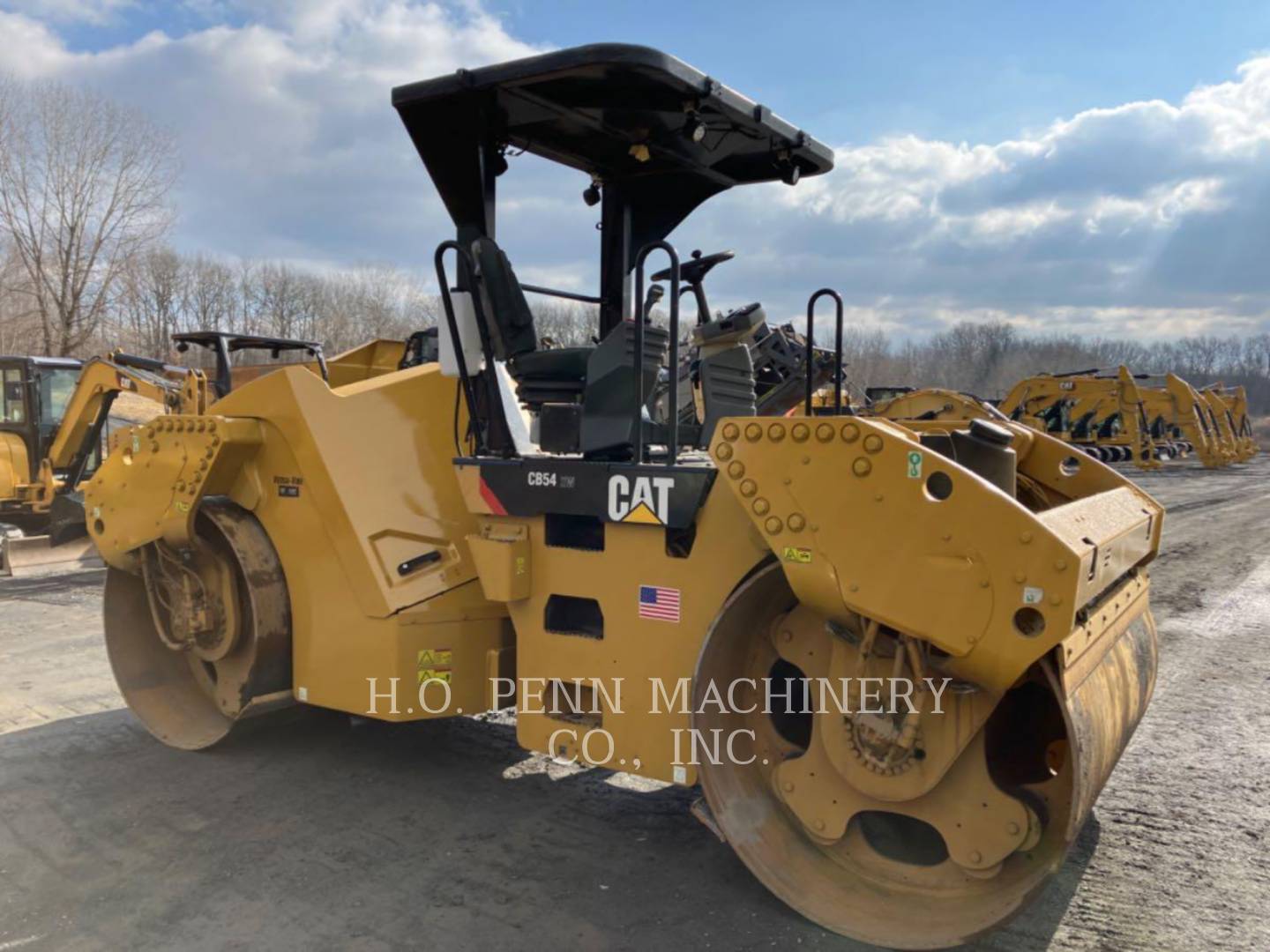 2013 Caterpillar CB54 Vibratory Double