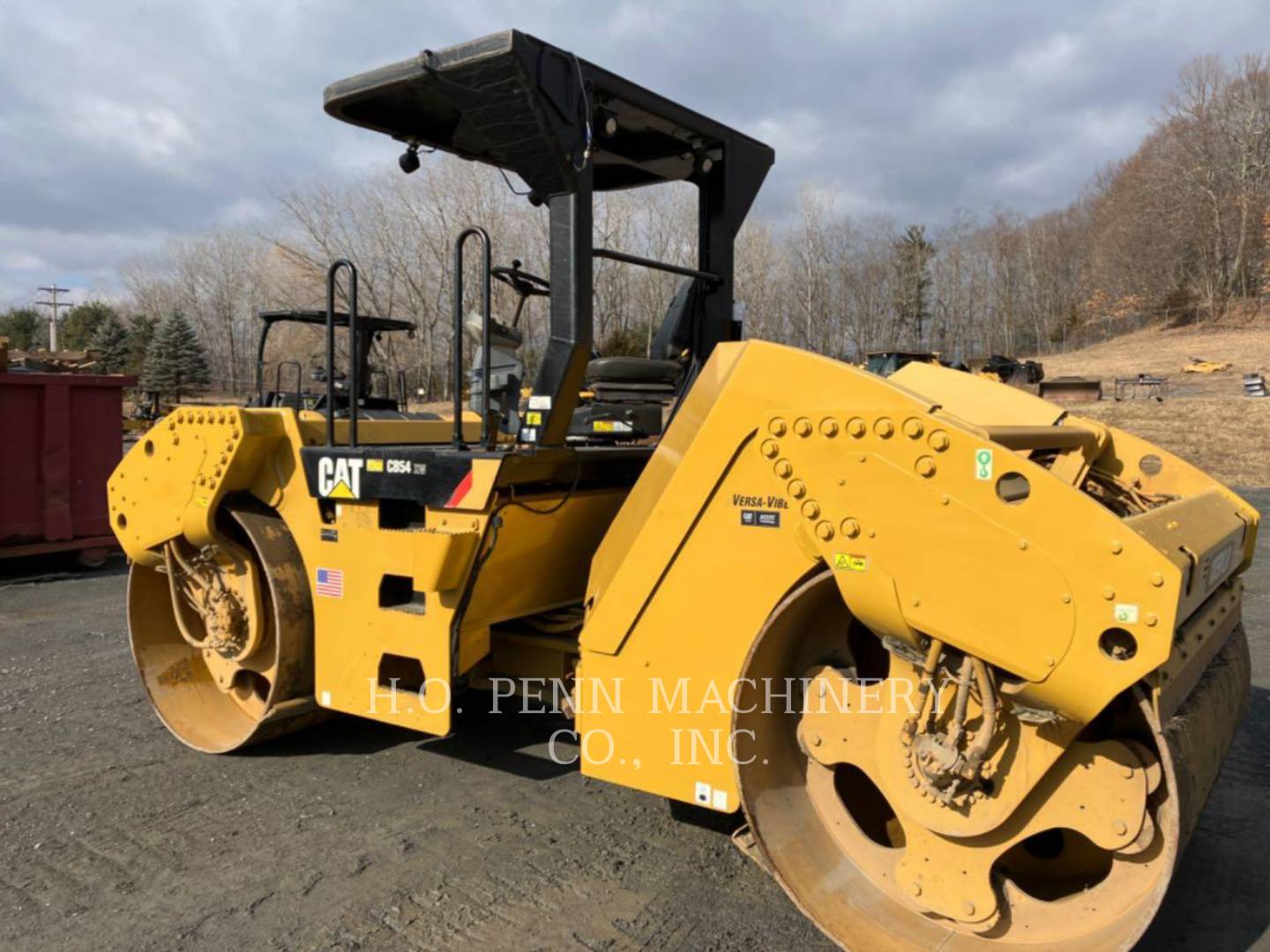 2013 Caterpillar CB54 Vibratory Double