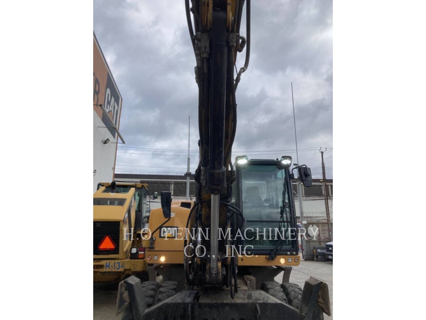 2015 Caterpillar M320F Excavator