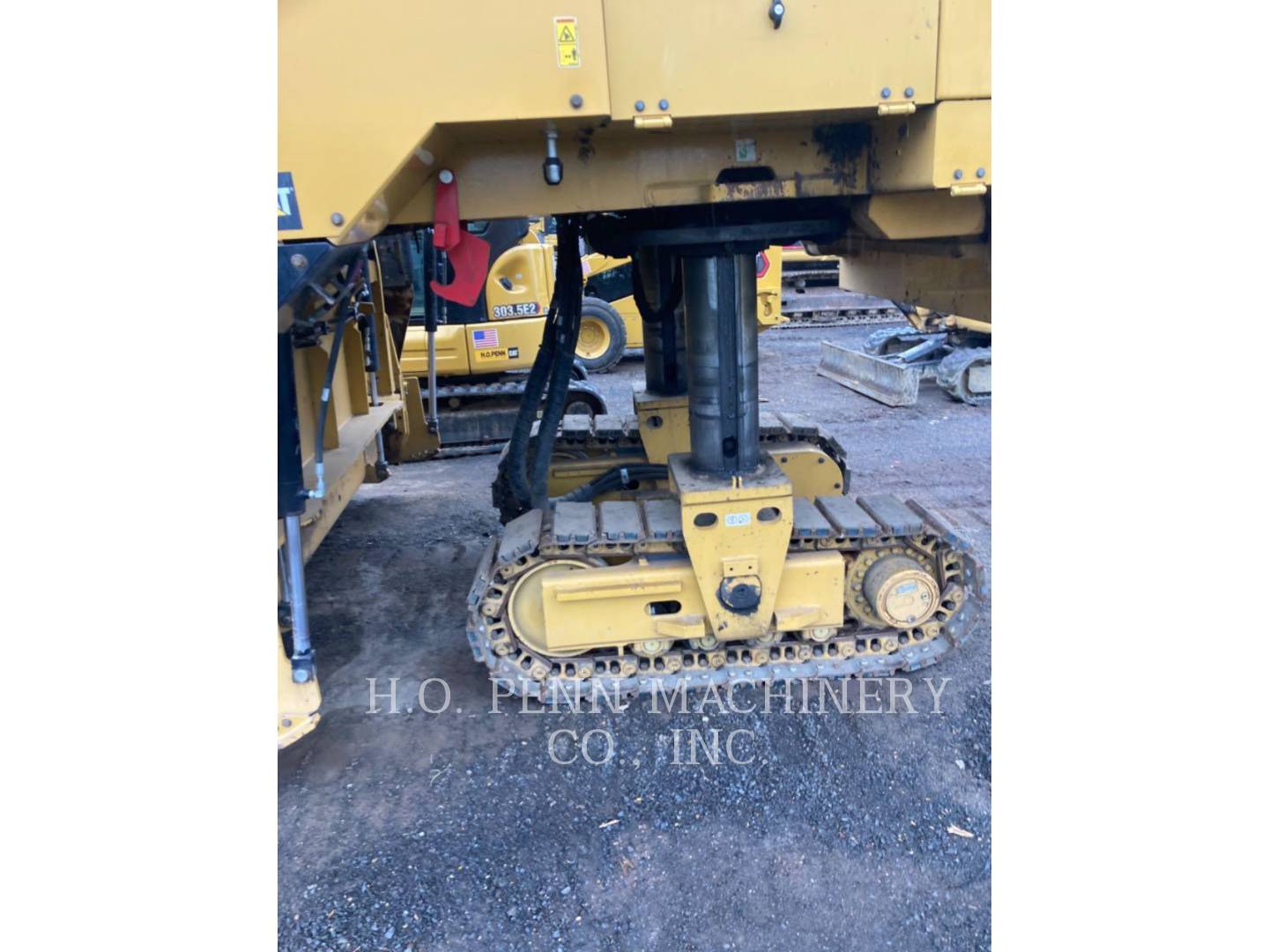 2019 Caterpillar PM 825 Cold Planer