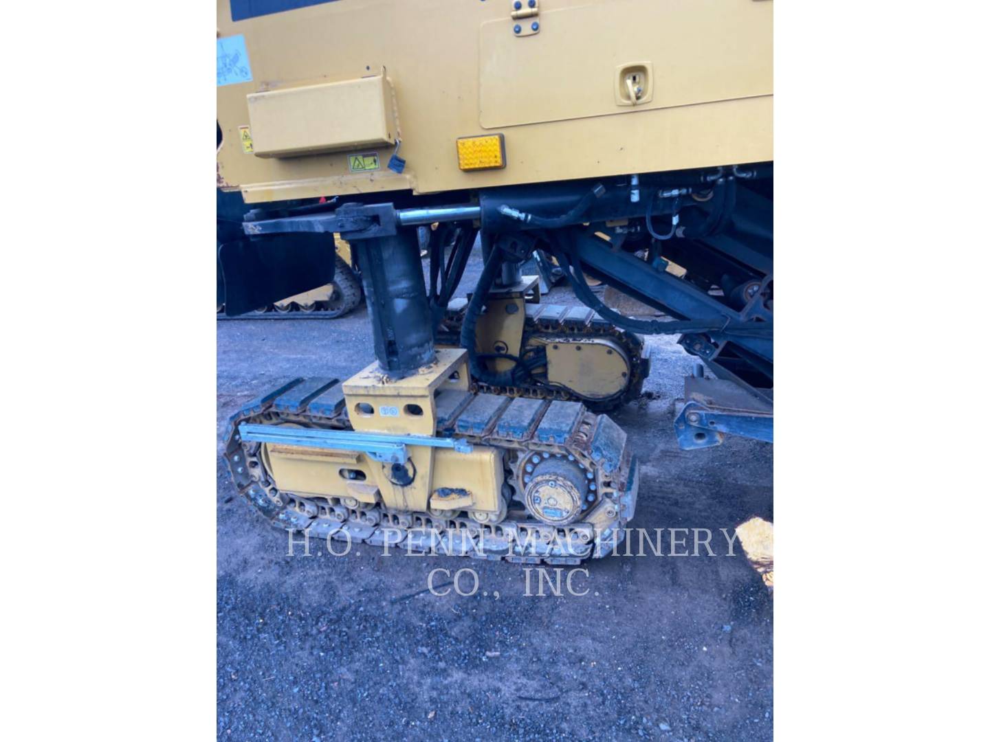 2019 Caterpillar PM 825 Cold Planer