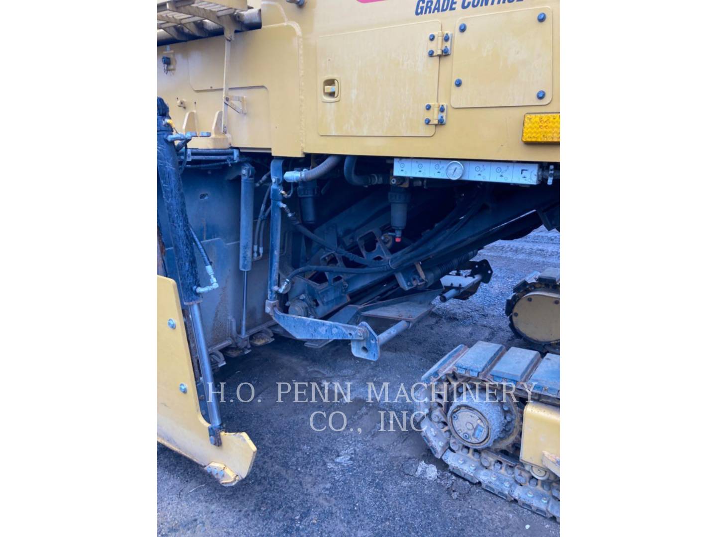 2019 Caterpillar PM 825 Cold Planer